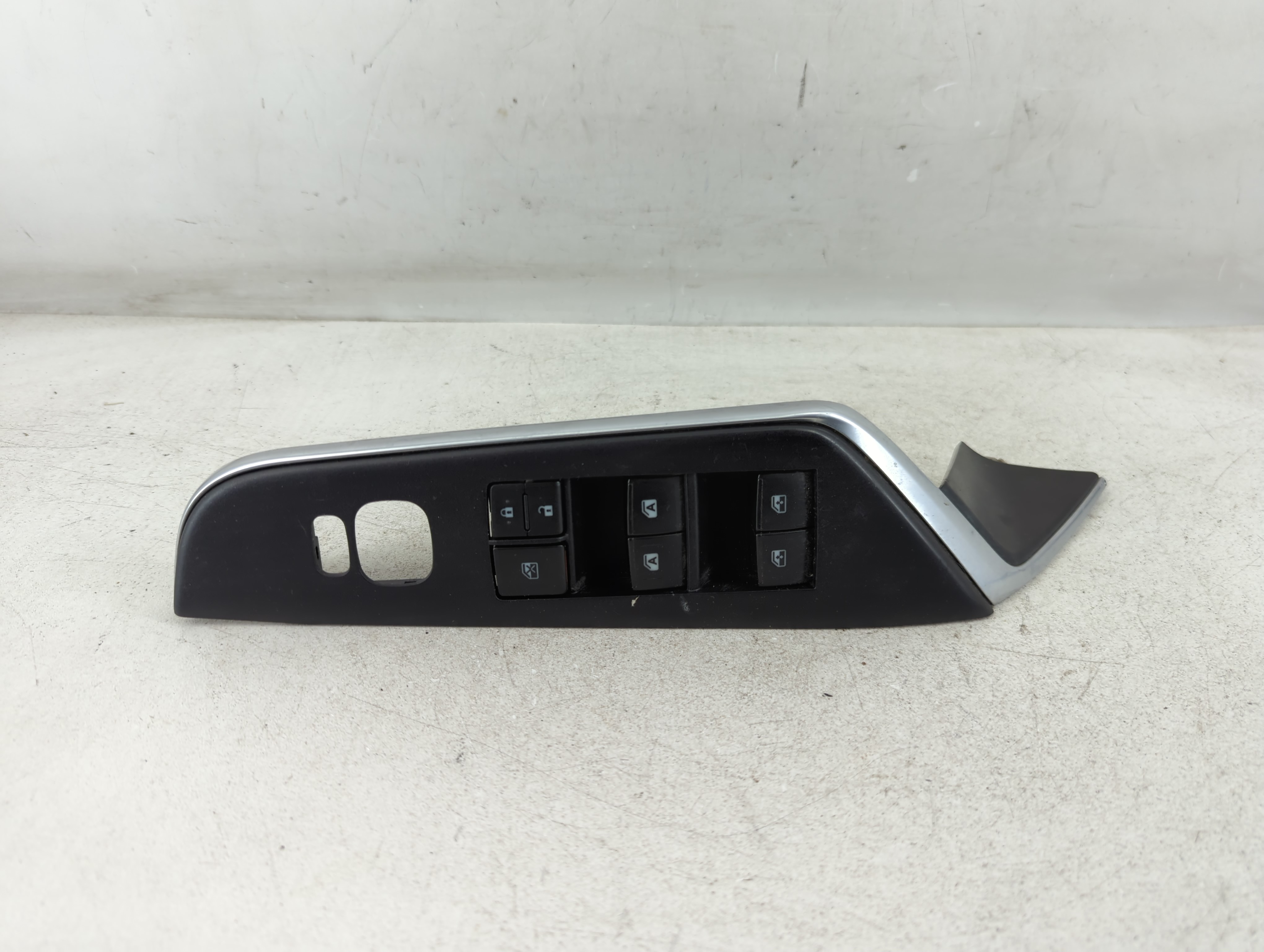 2015-2017 Toyota Camry Driver Left Door Master Power Window Switch 1078038 - Oemusedautoparts1.com