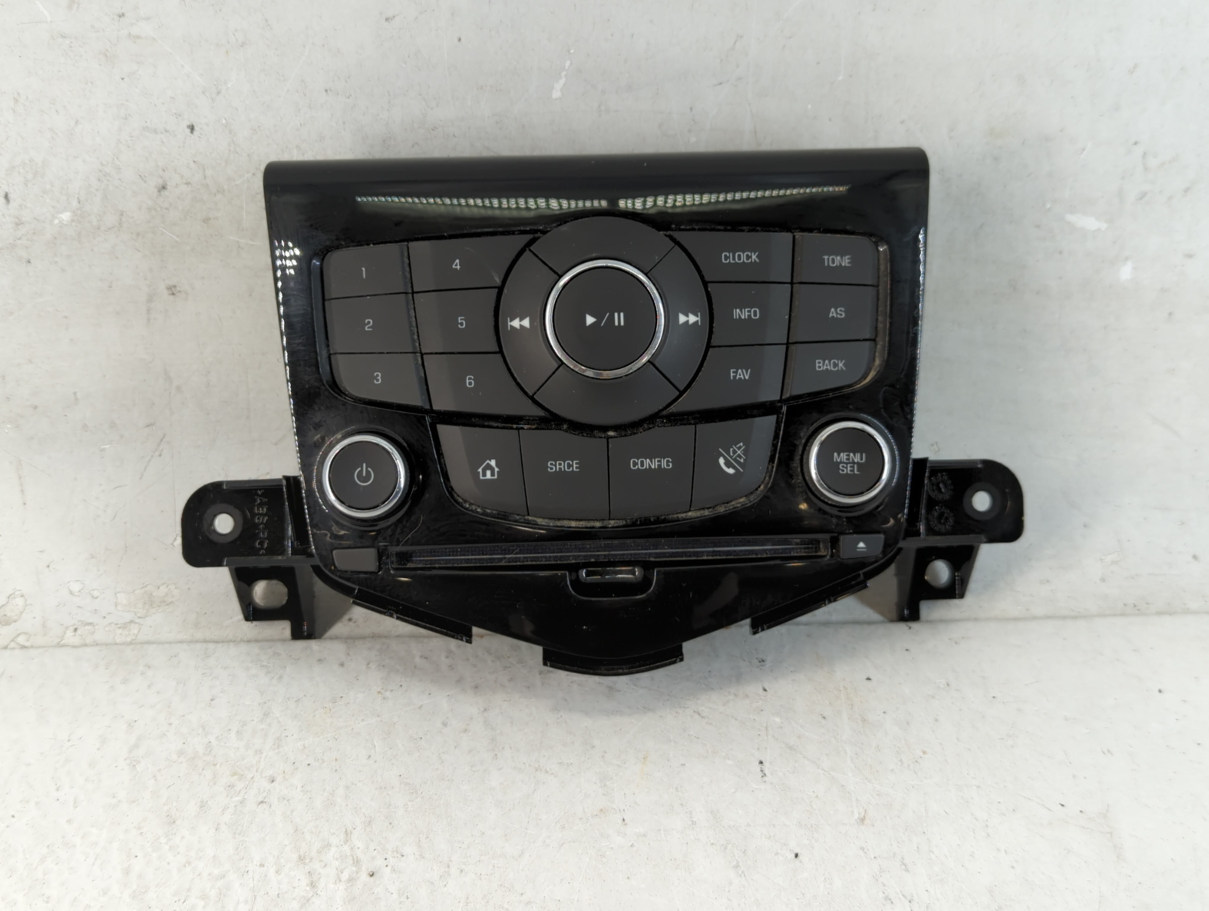 2014-2016 Chevrolet Cruze Am Fm Cd Player Radio Receiver 1078062 - Oemusedautoparts1.com