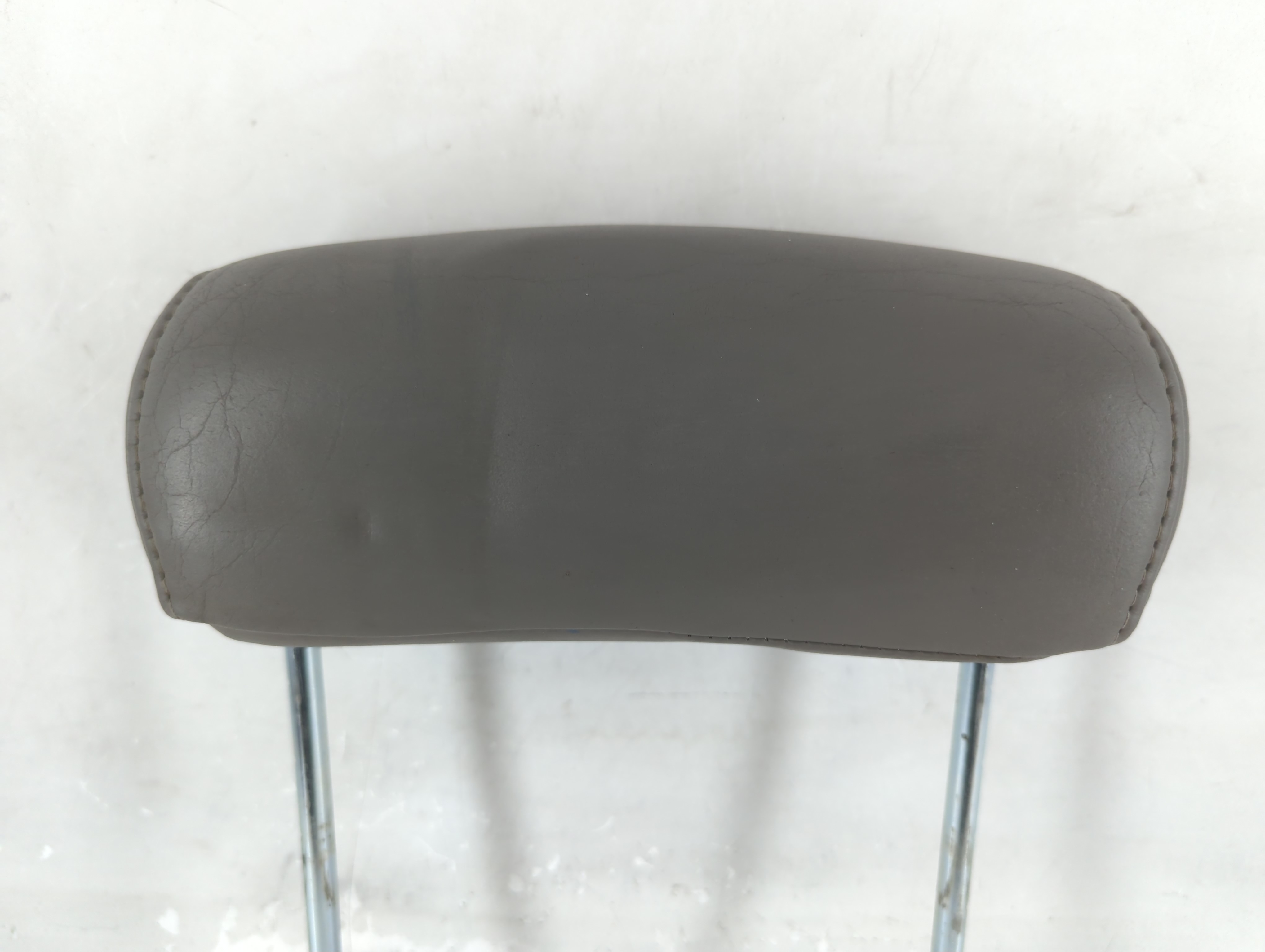 2003-2006 Cadillac Escalade Headrest Head Rest Rear Seat Dark Gray 1078064 - Oemusedautoparts1.com