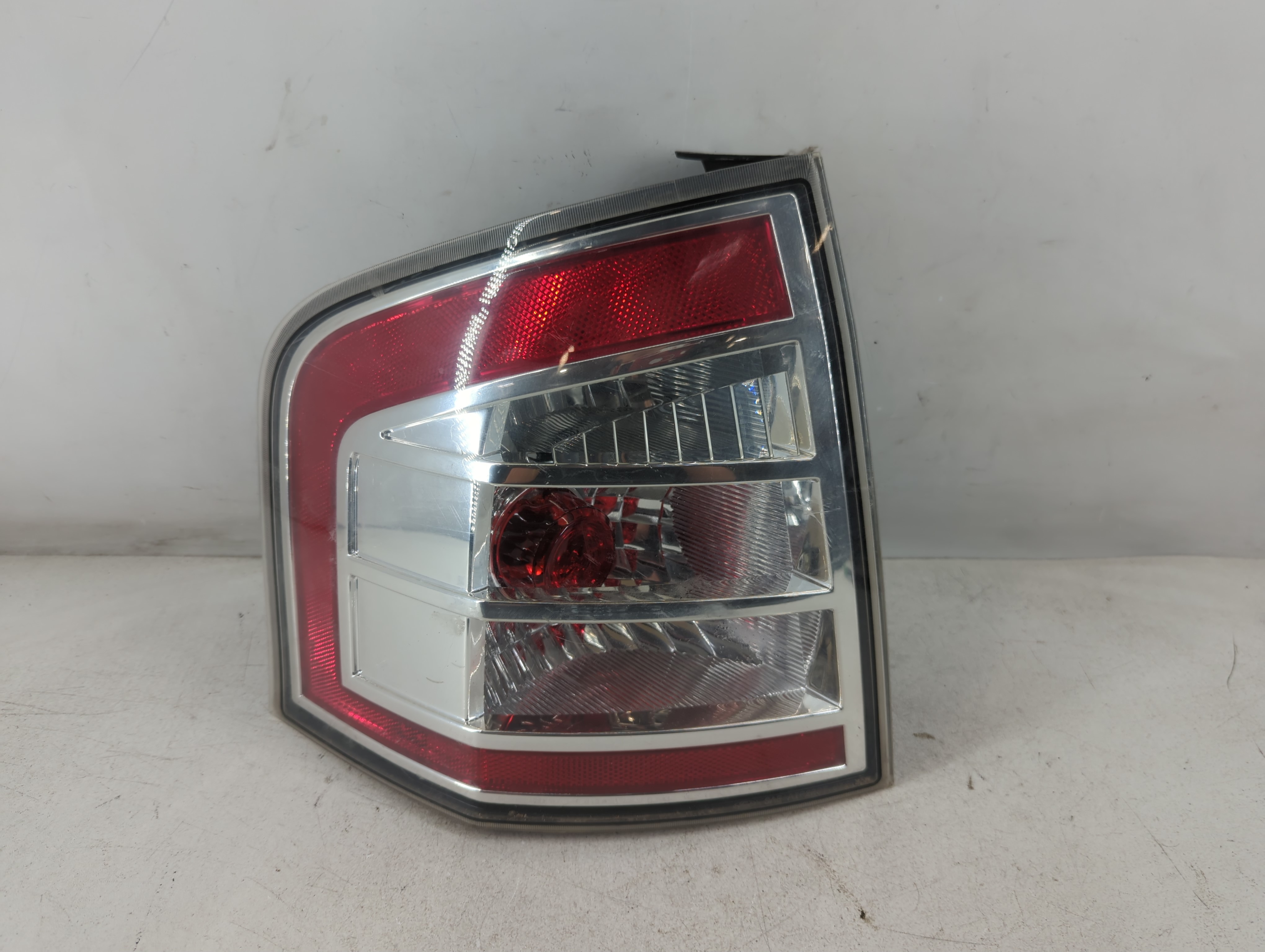 2007-2010 Ford Edge Driver Left Side Tail Light Taillight Oem 1078082 - Oemusedautoparts1.com