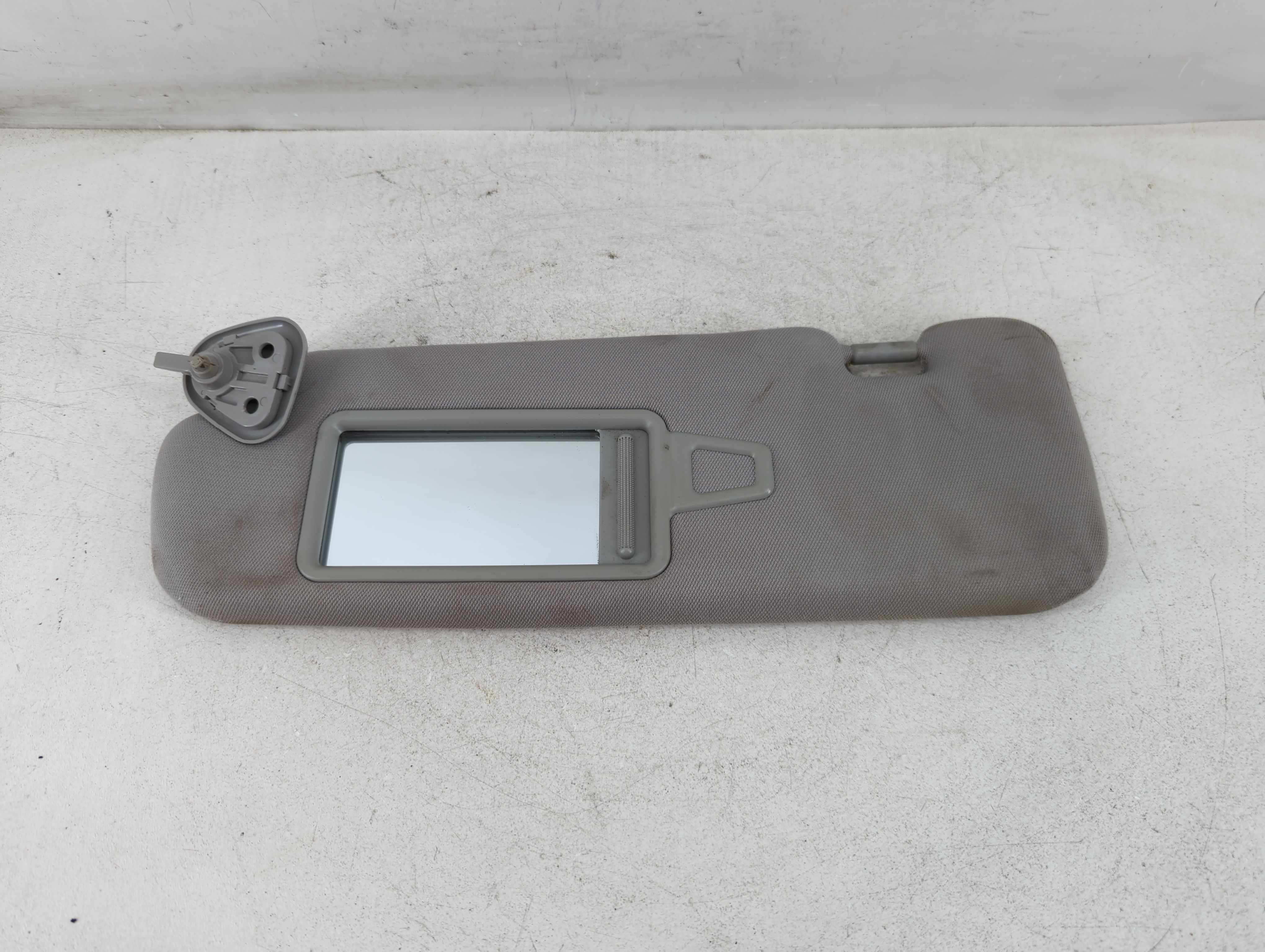 2011-2015 Hyundai Sonata Driver Sun Visor Mirror Left Sunvisor Grey 1078103 - Oemusedautoparts1.com