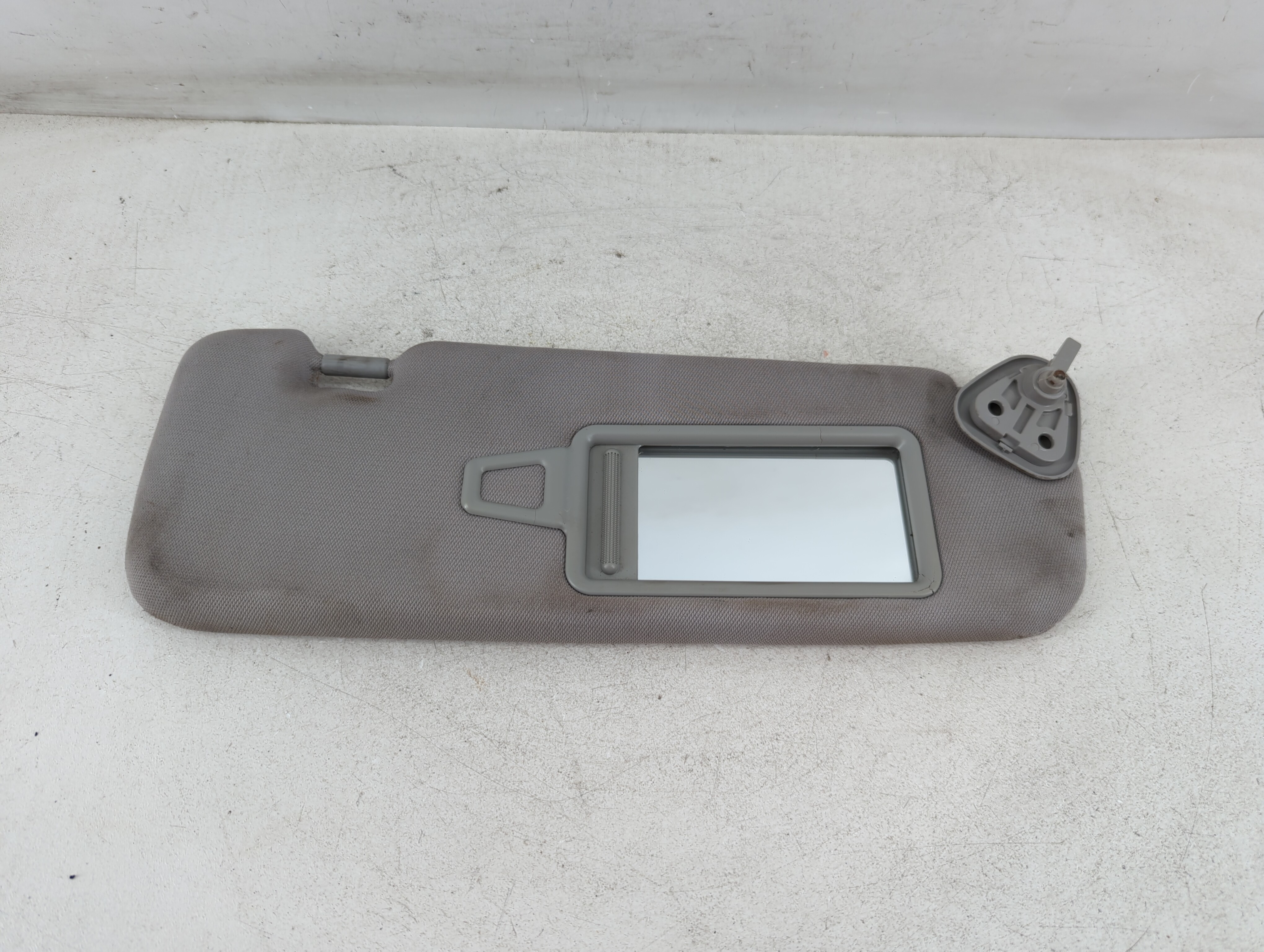 2011-2015 Hyundai Sonata Passenger Sun Visor Mirror Right Sunvisor Grey 1078104 - Oemusedautoparts1.com