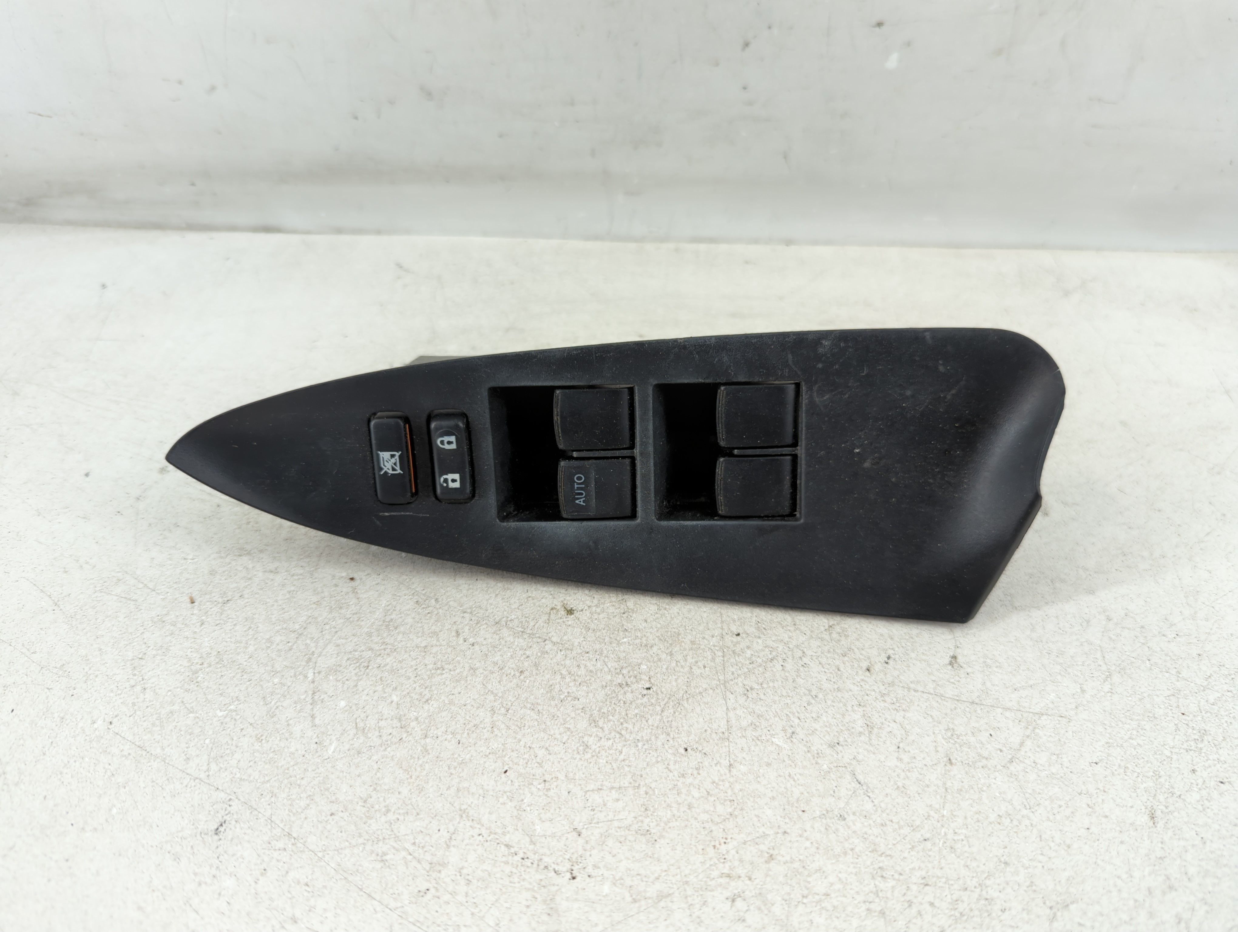 2006-2012 Toyota Rav4 Driver Left Door Master Power Window Switch 1078118 - Oemusedautoparts1.com