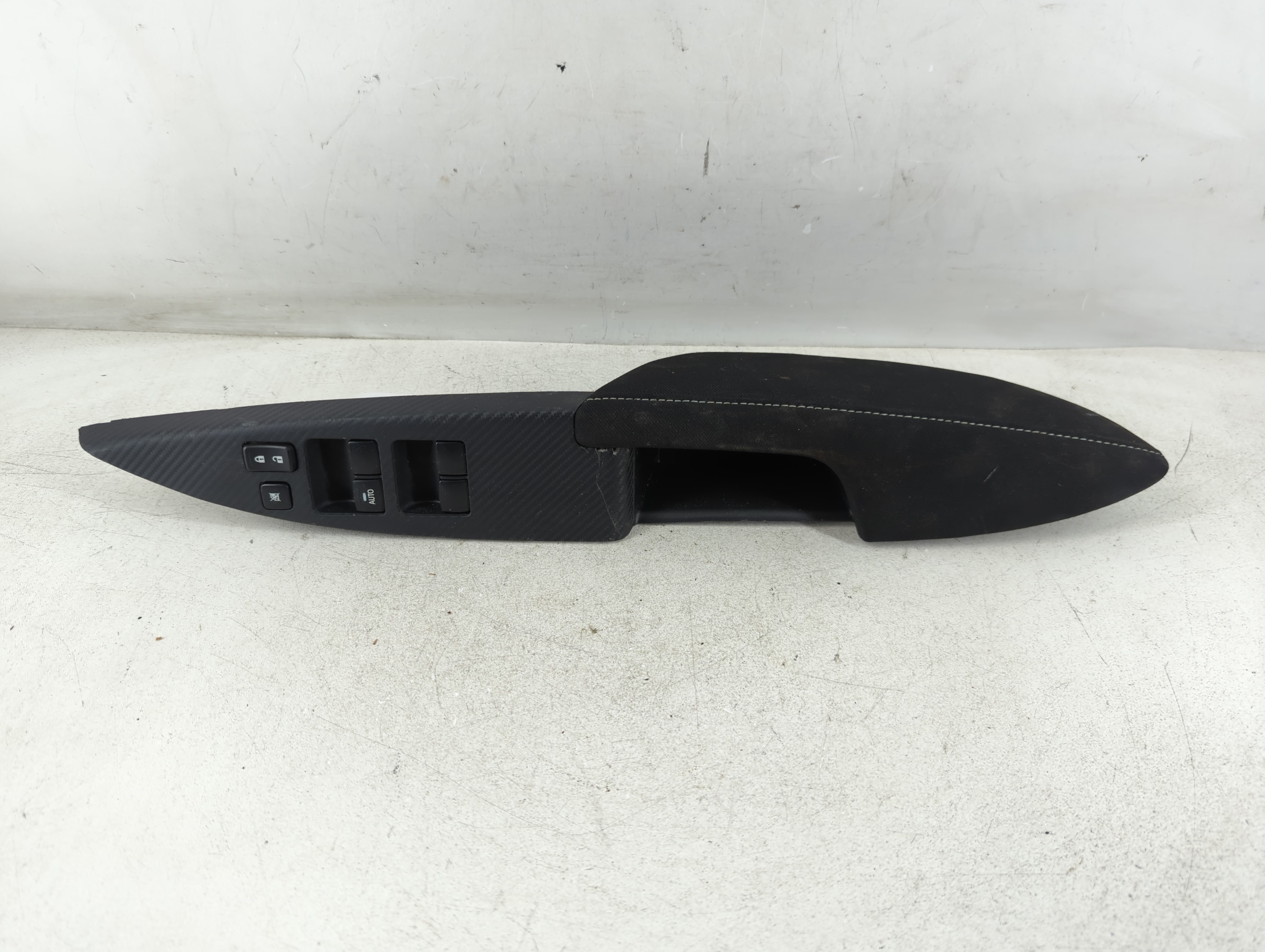 Picture of 2024 Mitsubishi Mirage G4 Driver Left Door Master Power Window Switch 1078119