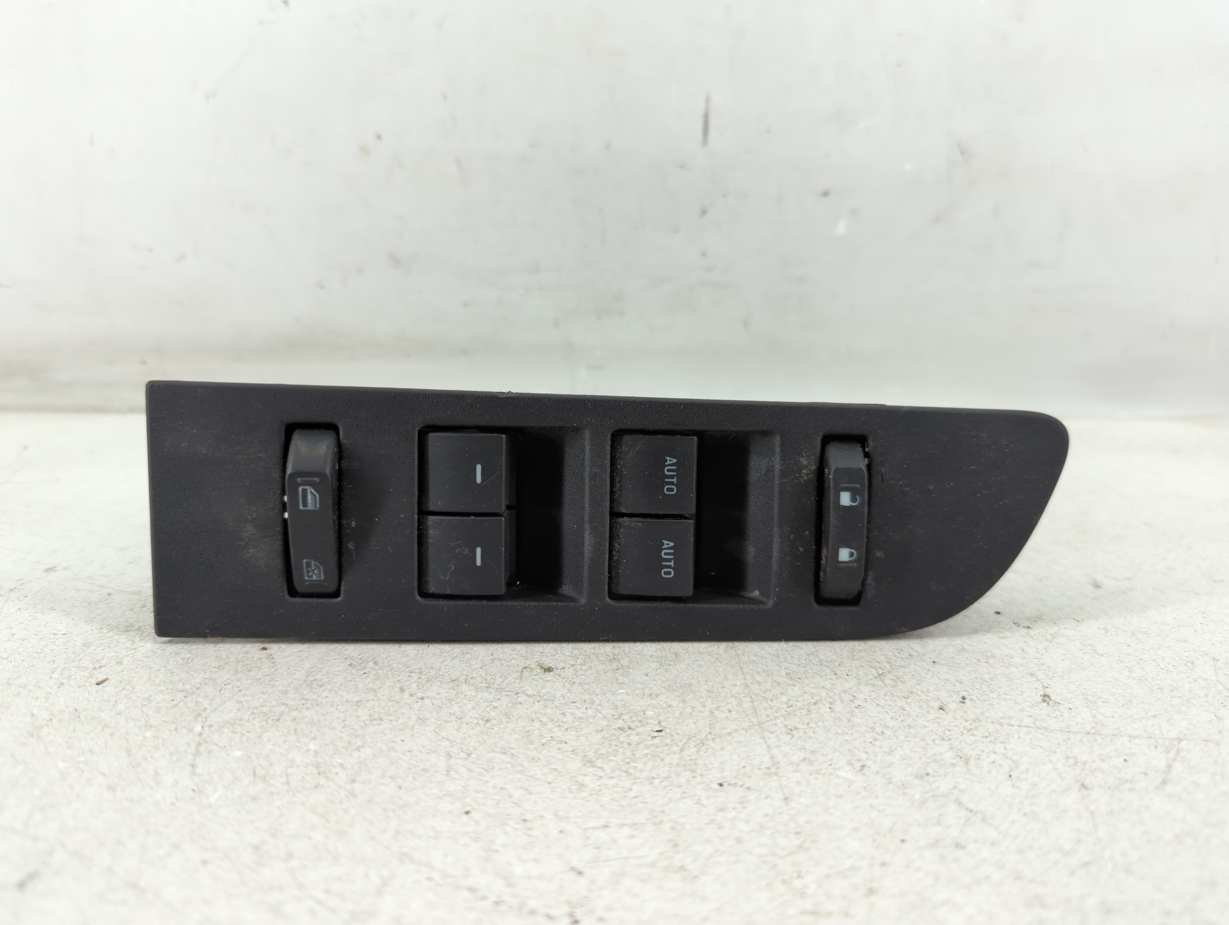2010-2014 Ford F-150 Driver Left Door Master Power Window Switch 1078131 - Oemusedautoparts1.com
