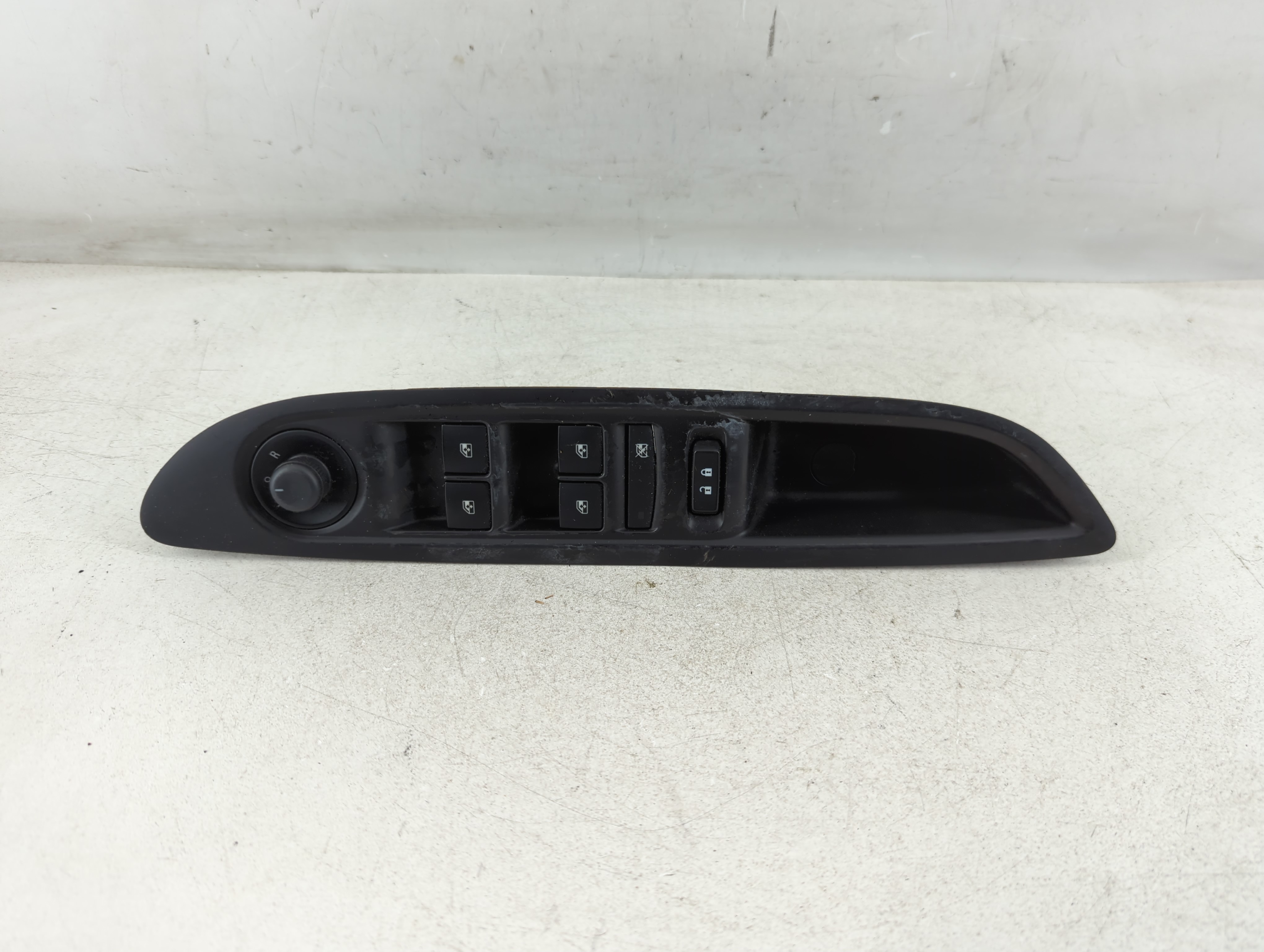 2013-2016 Buick Encore Driver Left Door Master Power Window Switch 1078133 - Oemusedautoparts1.com