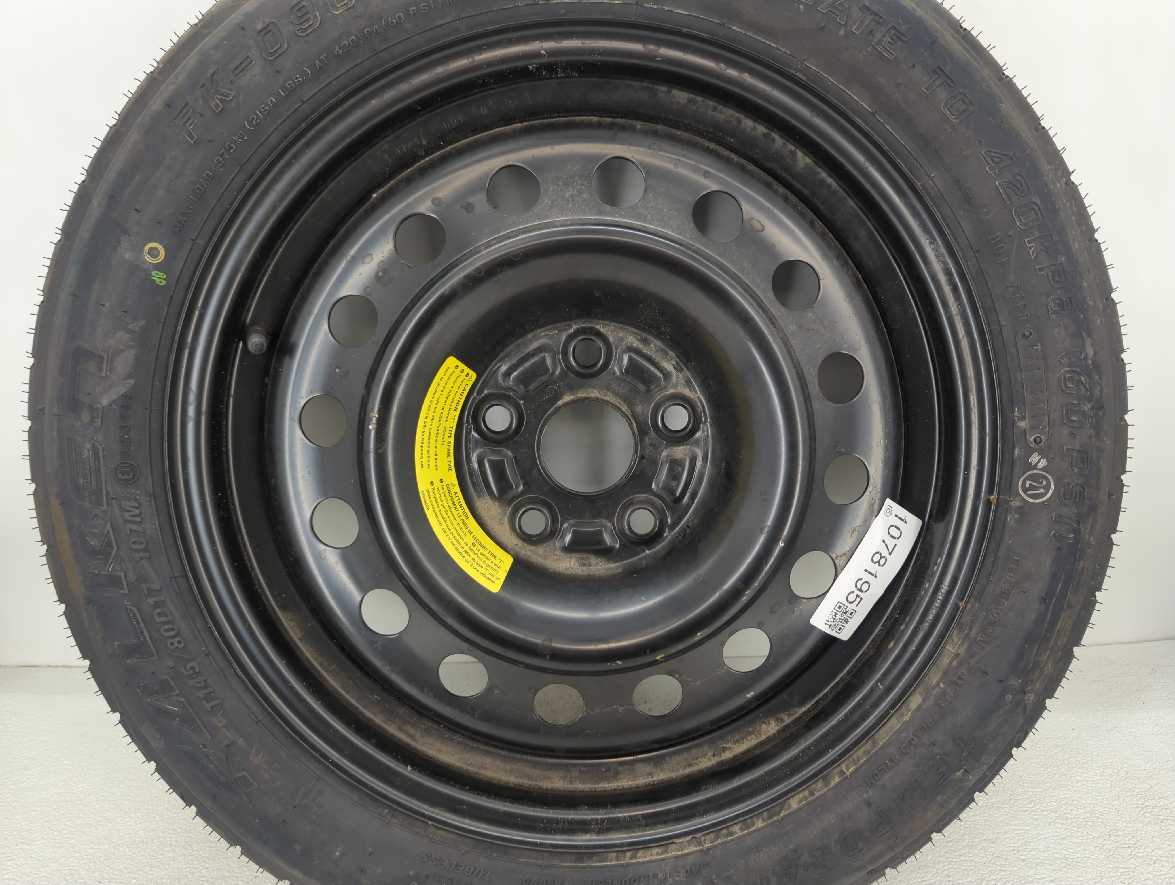 Picture of Dodge Caravan Spare Donut Tire Wheel Rim Oem 1078195