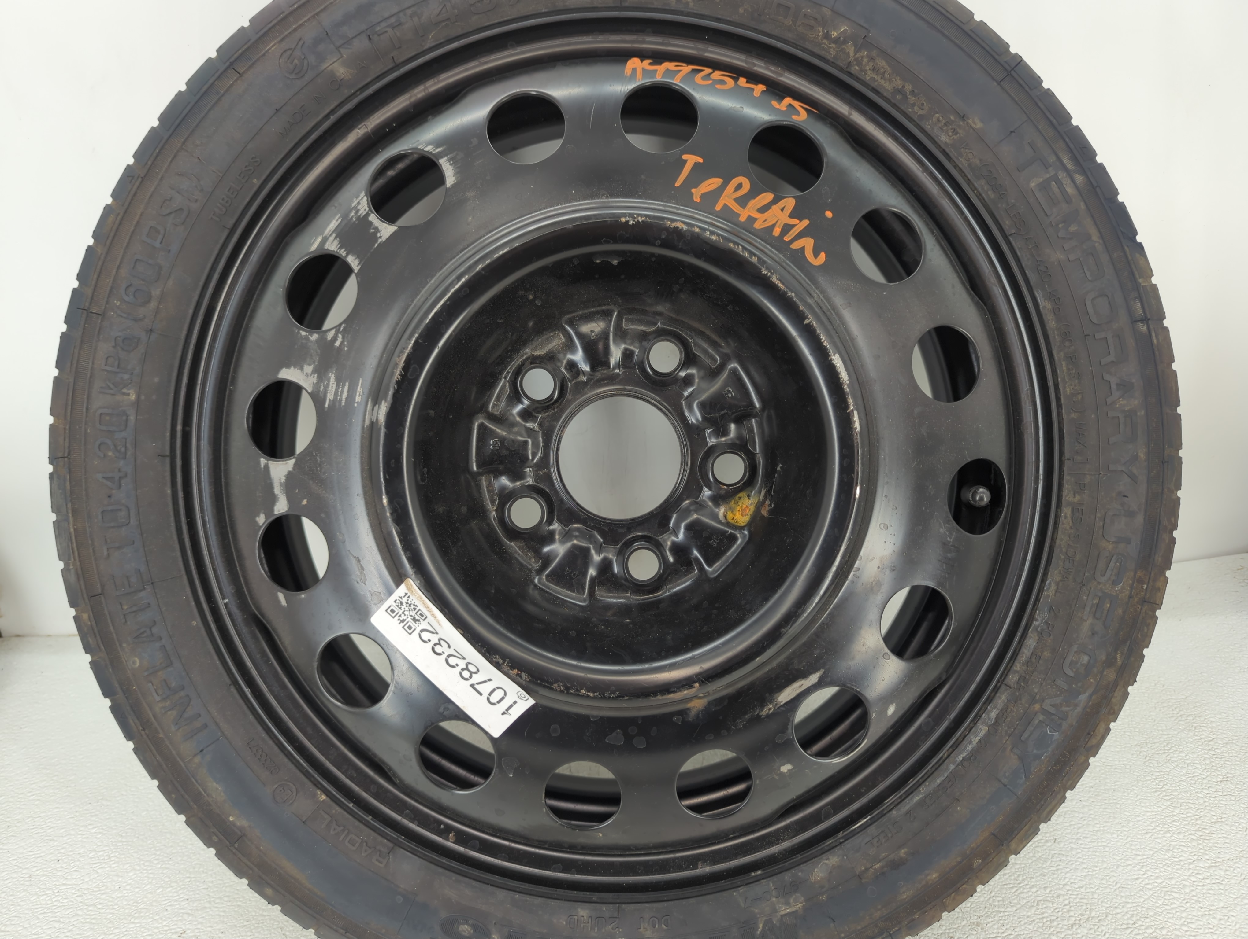 Picture of 2010-2017 Gmc Terrain Spare Donut Tire Wheel Rim Oem 1078232