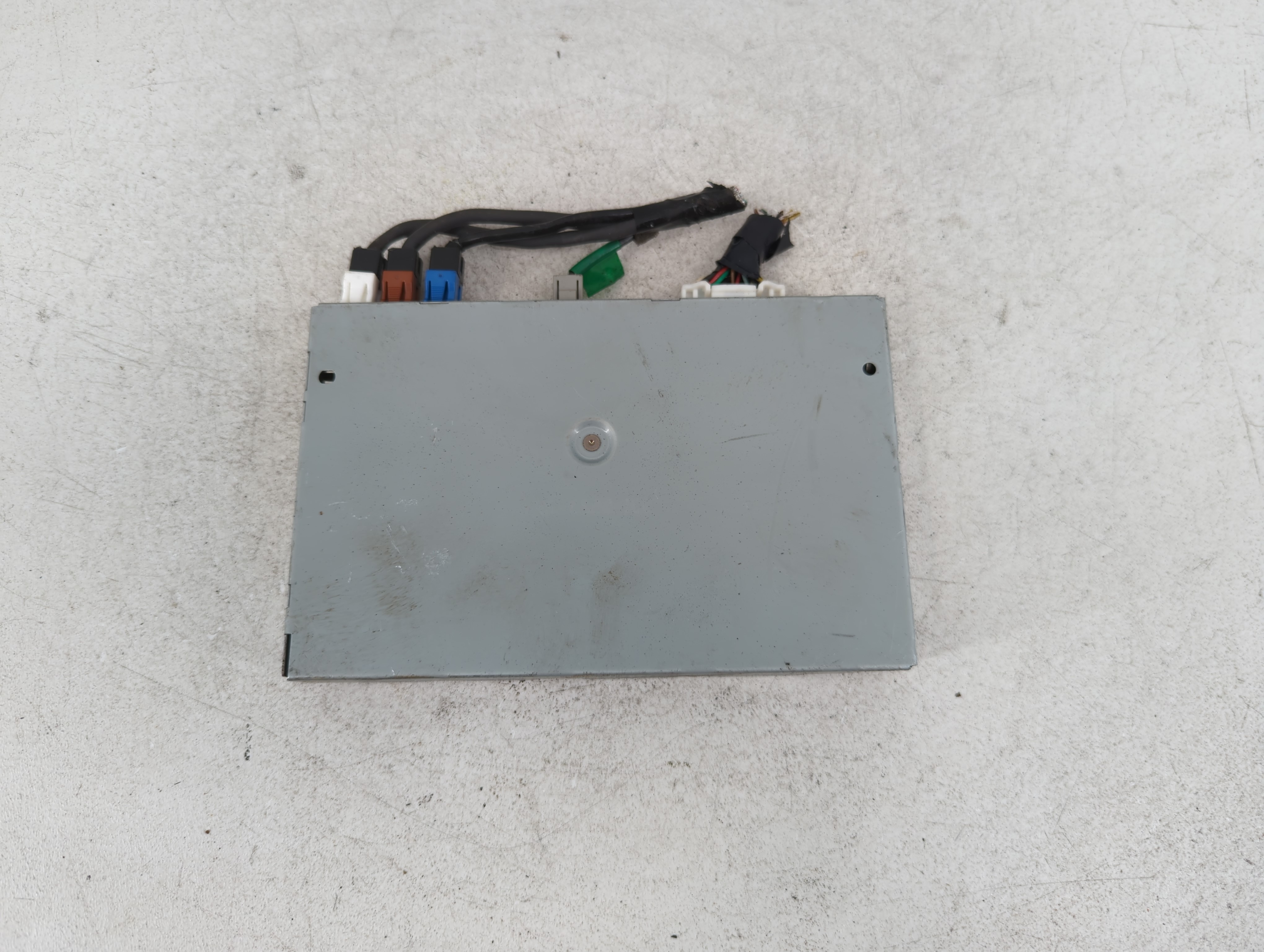 2015-2015 Infiniti Q50 Information-gps-tv Control Module 25915 4hb4d 1078351 - Oemusedautoparts1.com