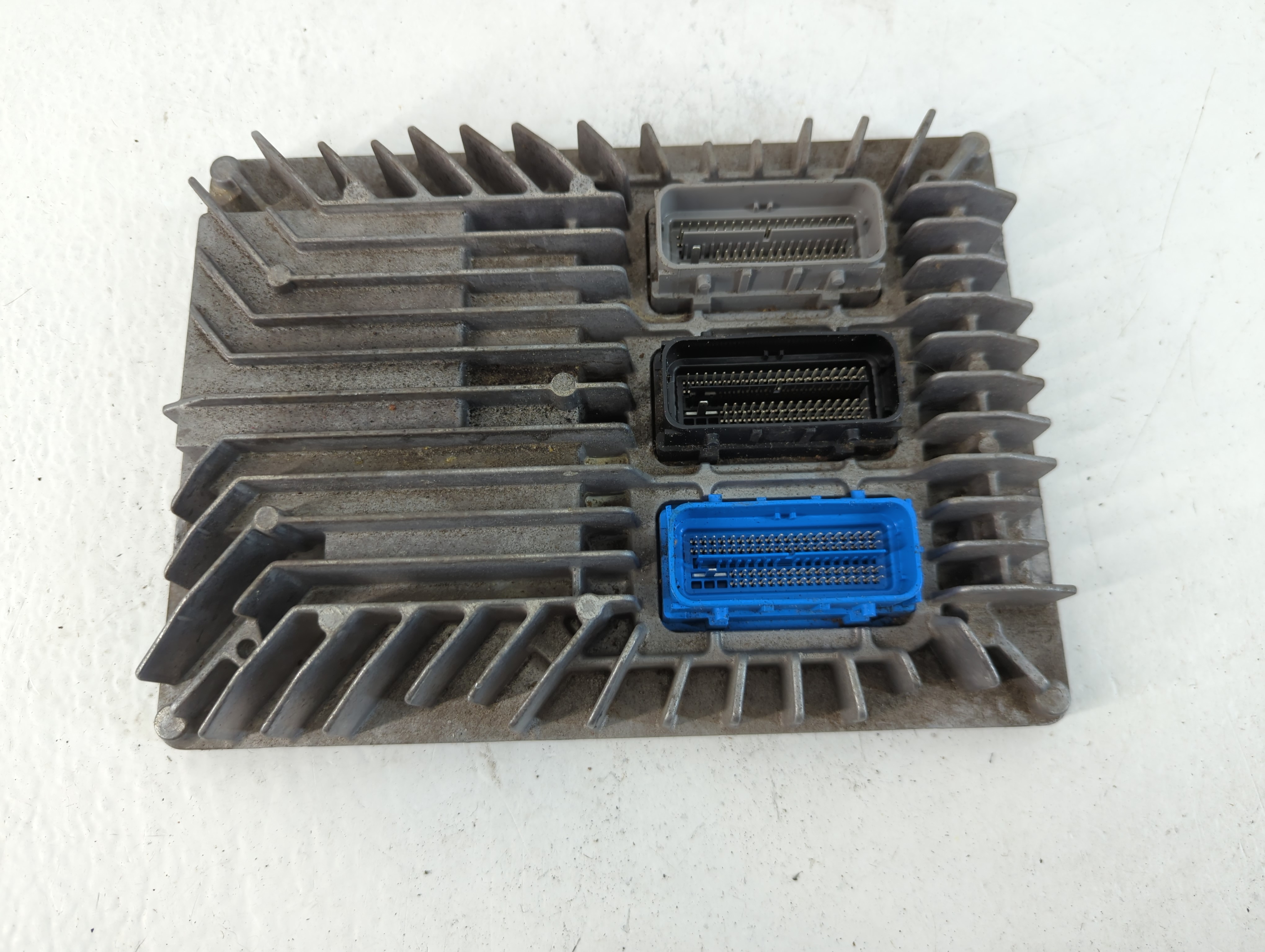 Picture of 2013-2016 Chevrolet Equinox Engine Control Computer Ecu Pcm Ecm Pcu Oem 1078497