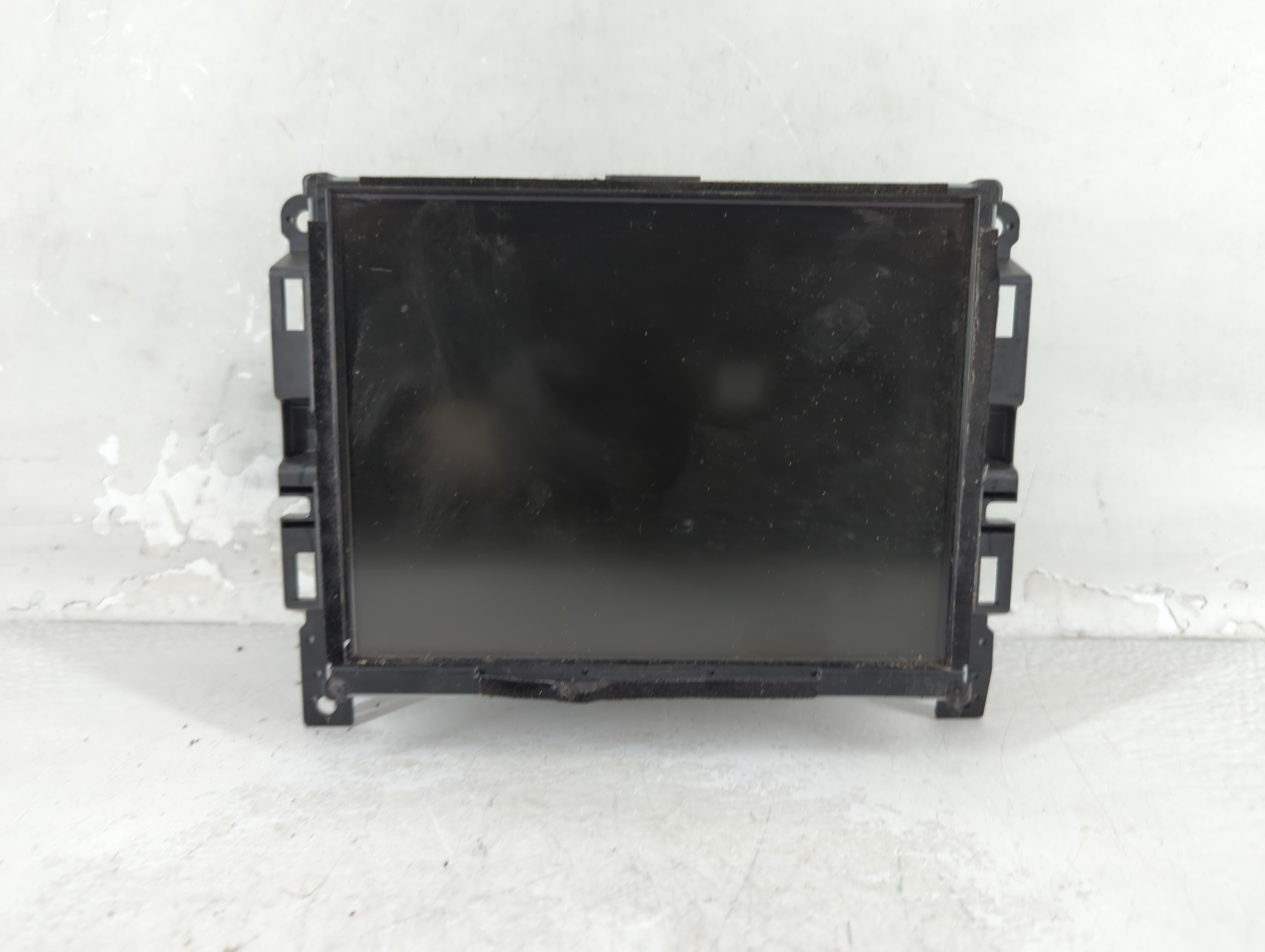 2017-2017 Chrysler 200 Am Fm Cd Player Radio Receiver 1078610 - Oemusedautoparts1.com