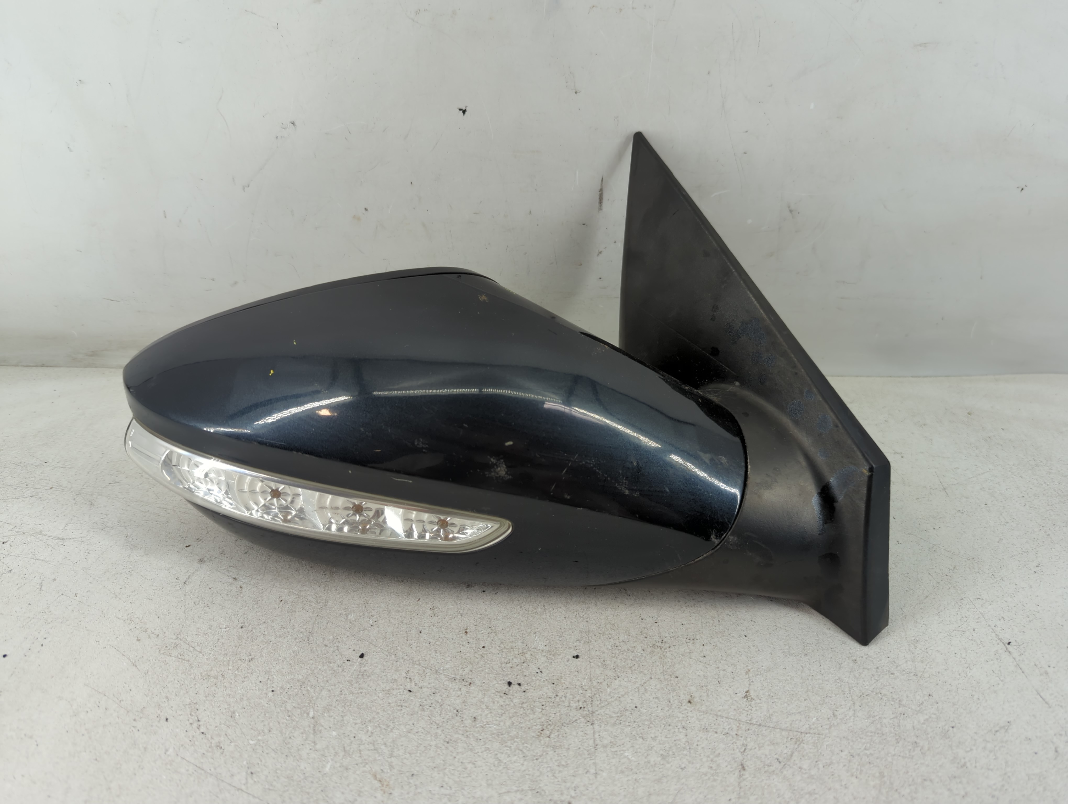 Picture of 2011-2014 Hyundai Sonata Passenger Right Side View Power Door Mirror 1078628