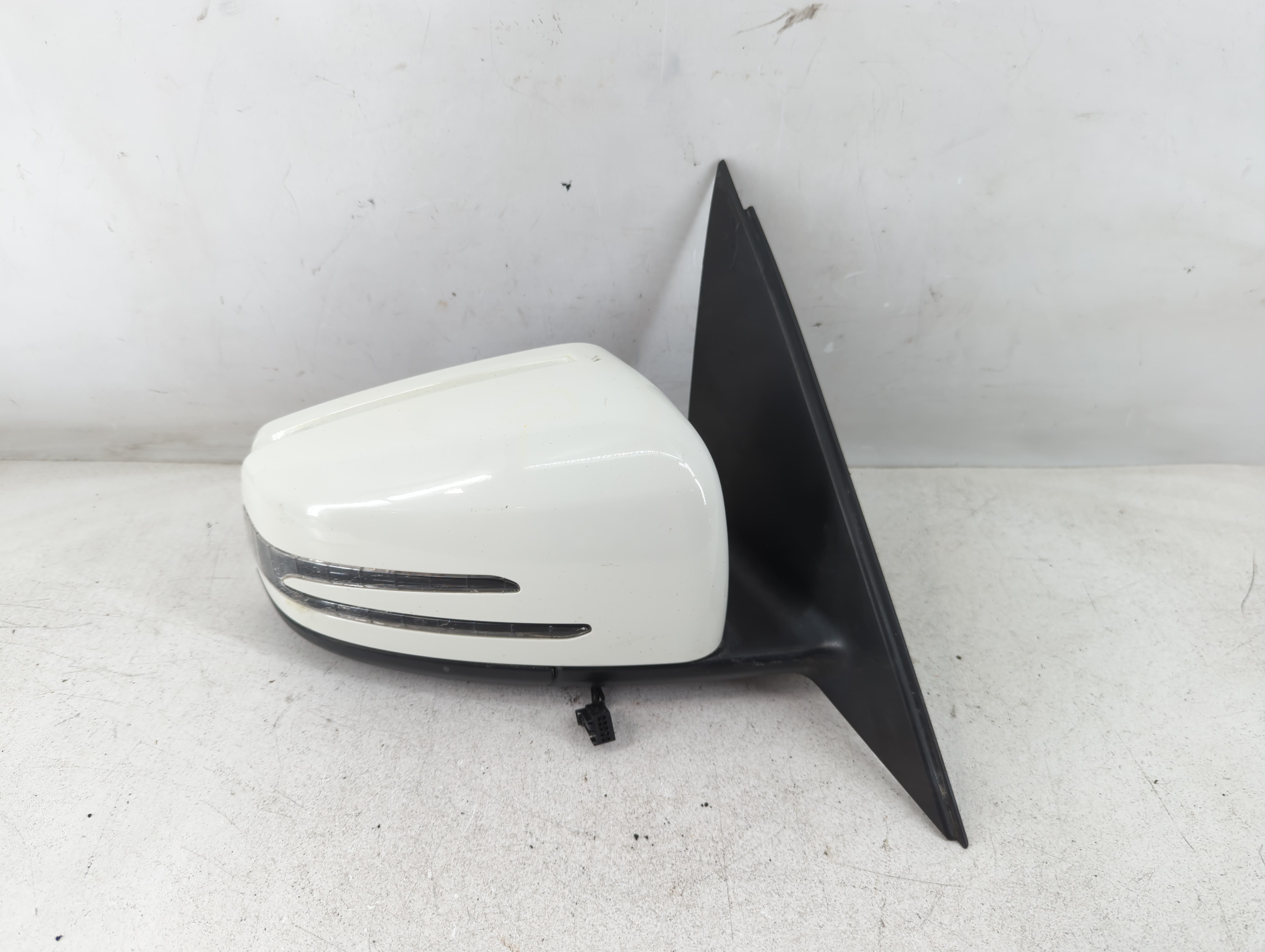 2010-2011 Mercedes-benz C300 Passenger Right Side View Power Door Mirror 1078632 - Oemusedautoparts1.com