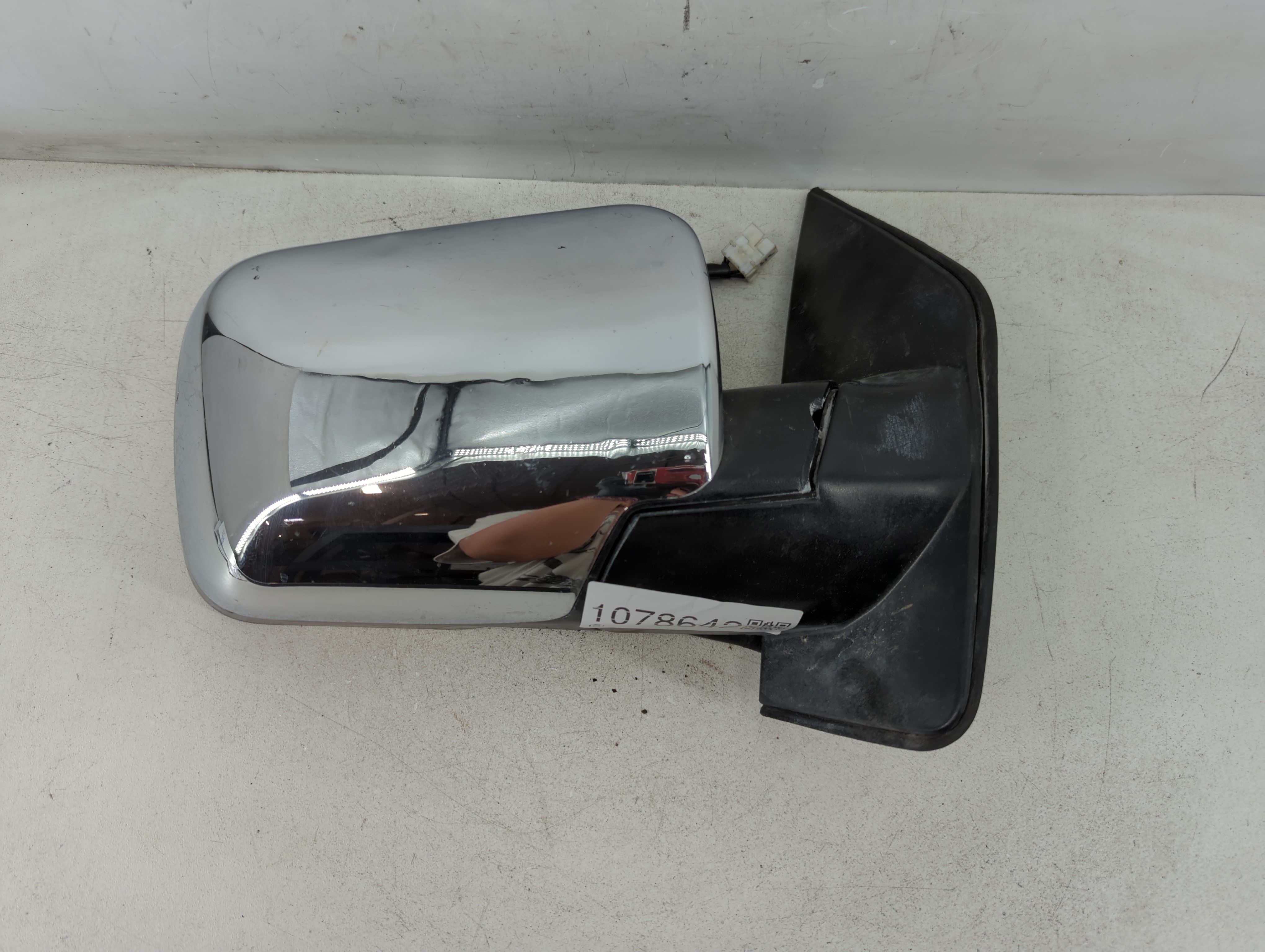 Picture of 2005-2015 Nissan Armada Passenger Right Side View Power Door Mirror 1078642
