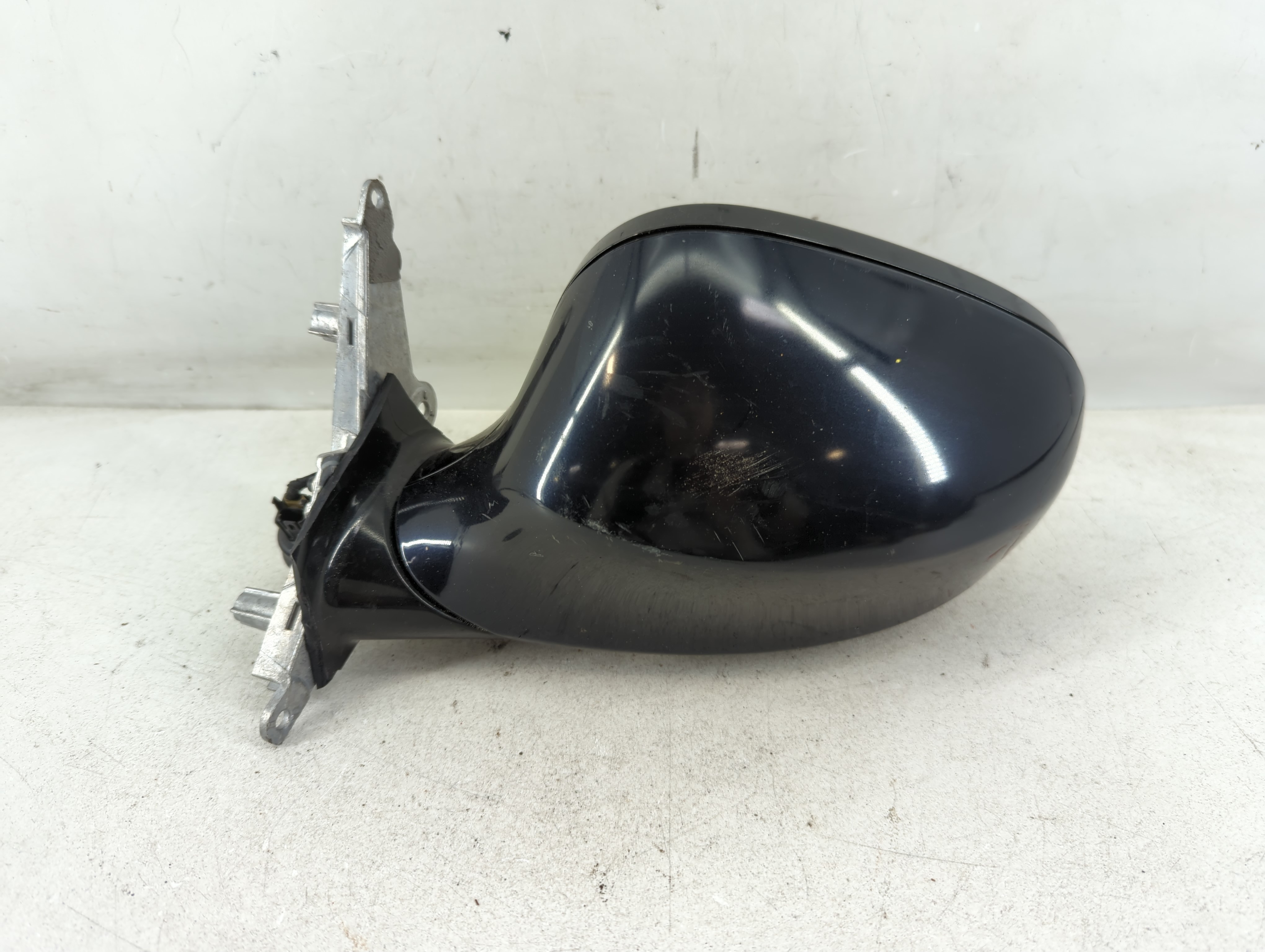 2009-2012 Bmw 328i Driver Left Side View Power Door Mirror Dark Blue 1078646 - Oemusedautoparts1.com