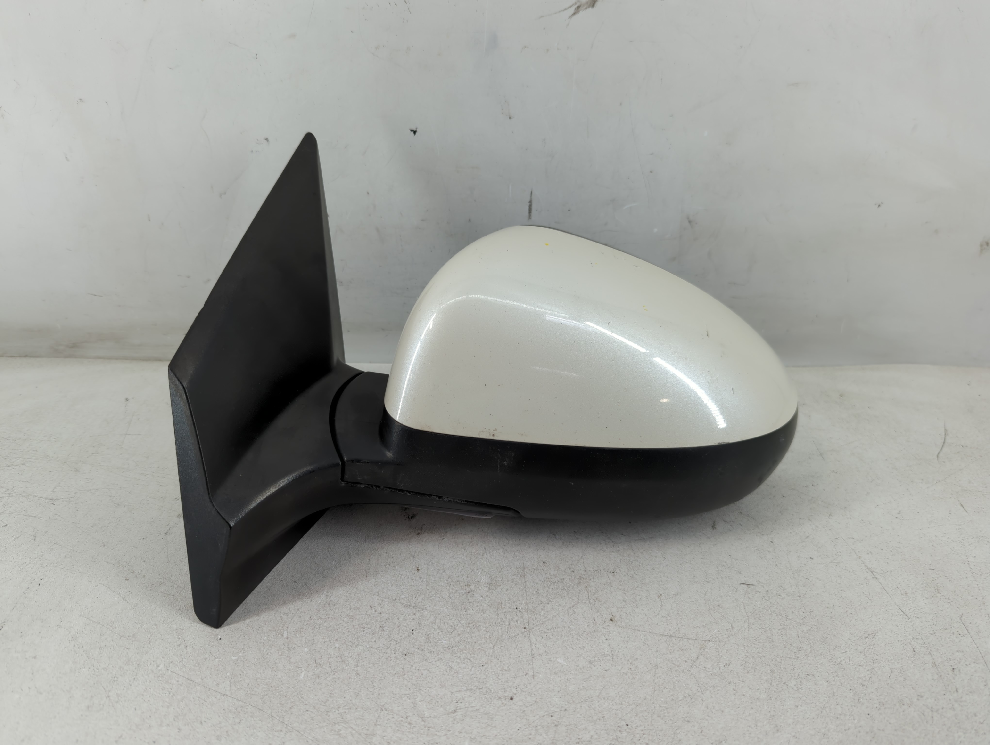 2012-2019 Chevrolet Sonic Driver Left Side View Power Door Mirror White 1078679 - Oemusedautoparts1.com