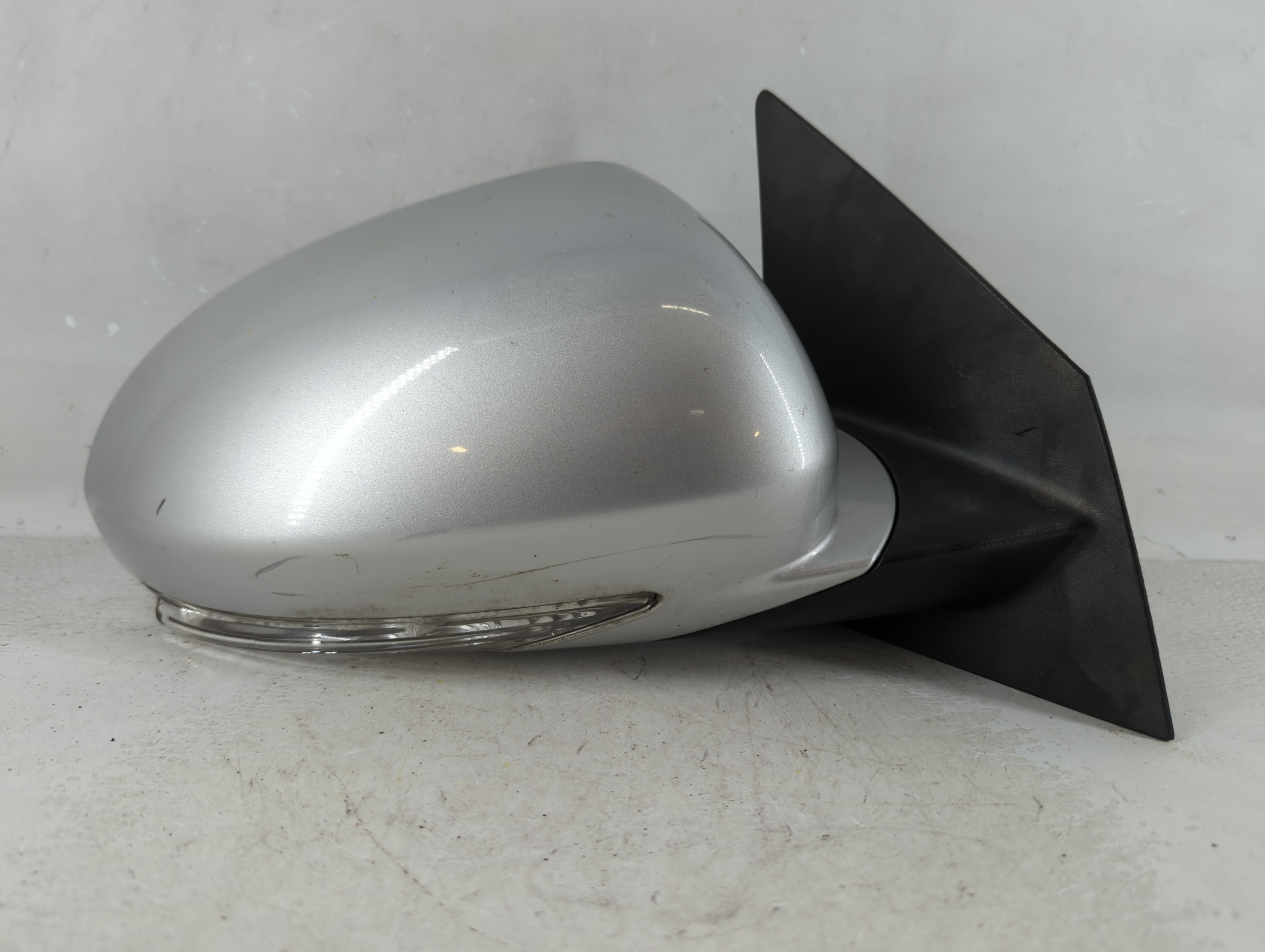 2008-2012 Buick Enclave Passenger Right Side View Power Door Mirror 1078693 - Oemusedautoparts1.com
