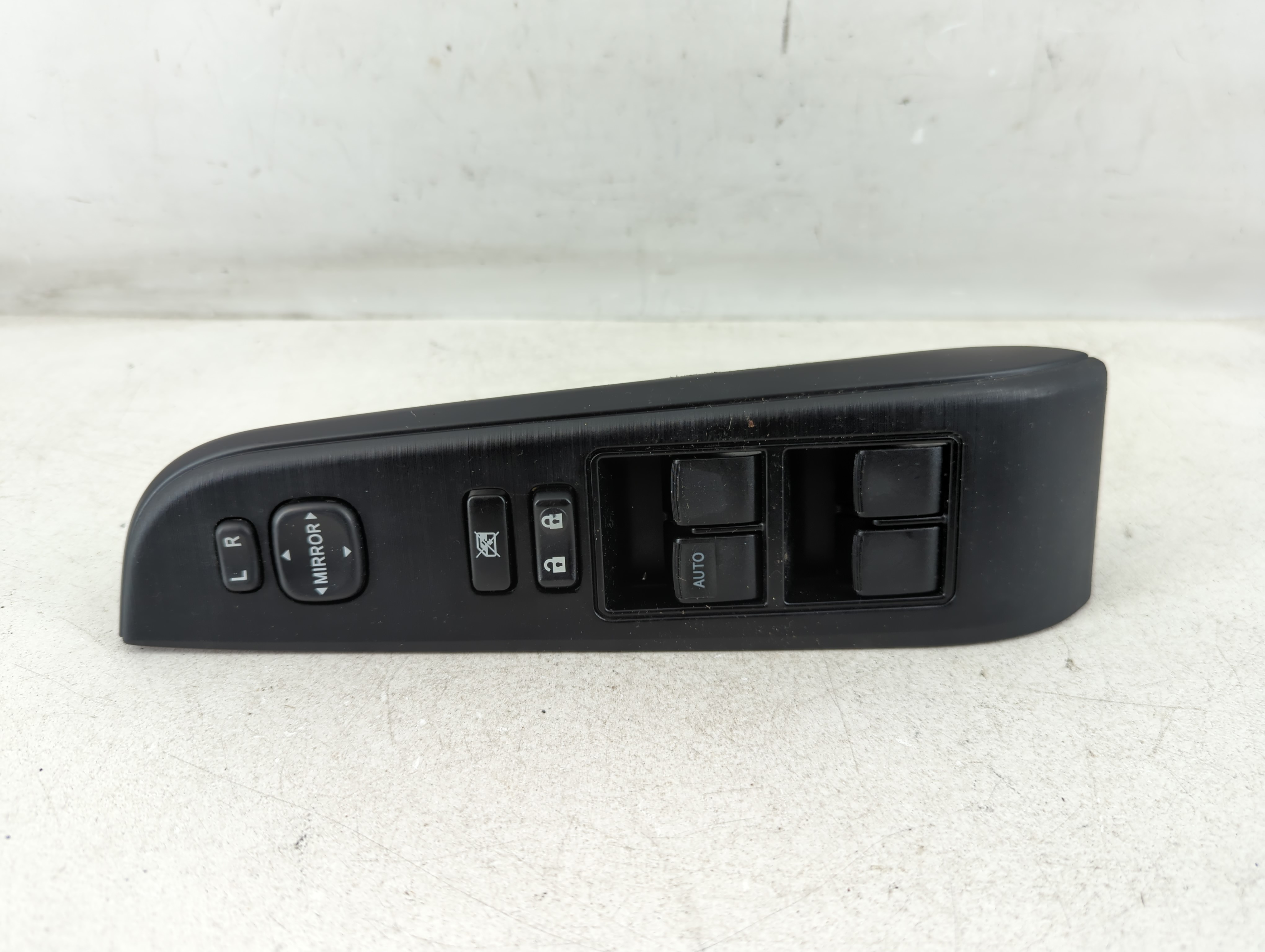 2012-2012 Toyota Camry Driver Left Door Master Power Window Switch 1078726 - Oemusedautoparts1.com