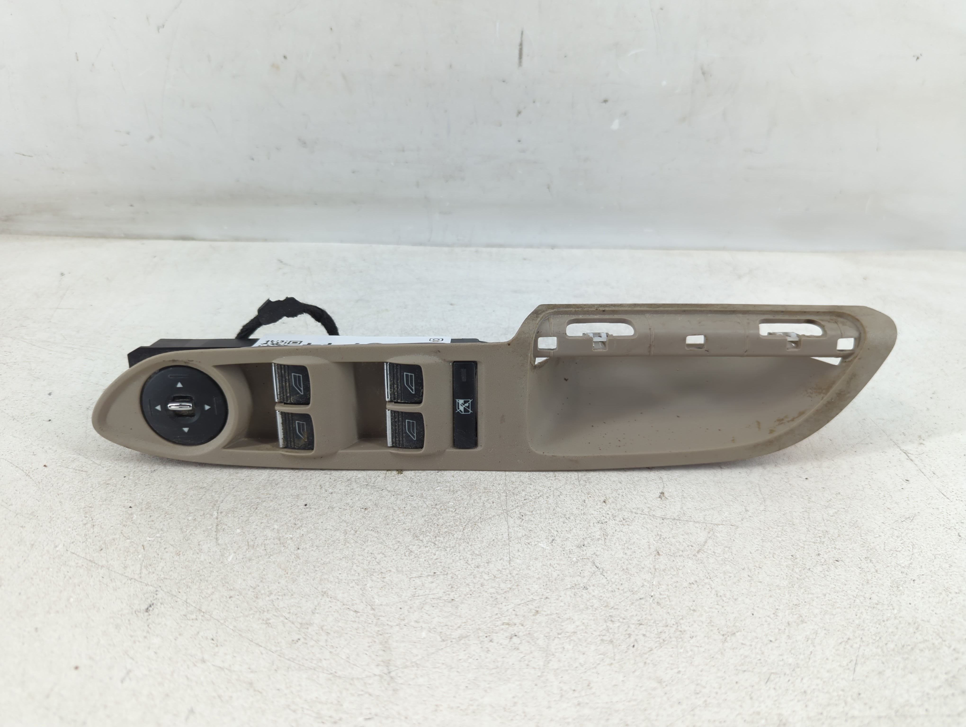 2013-2016 Ford Escape Driver Left Door Master Power Window Switch 1078744 - Oemusedautoparts1.com