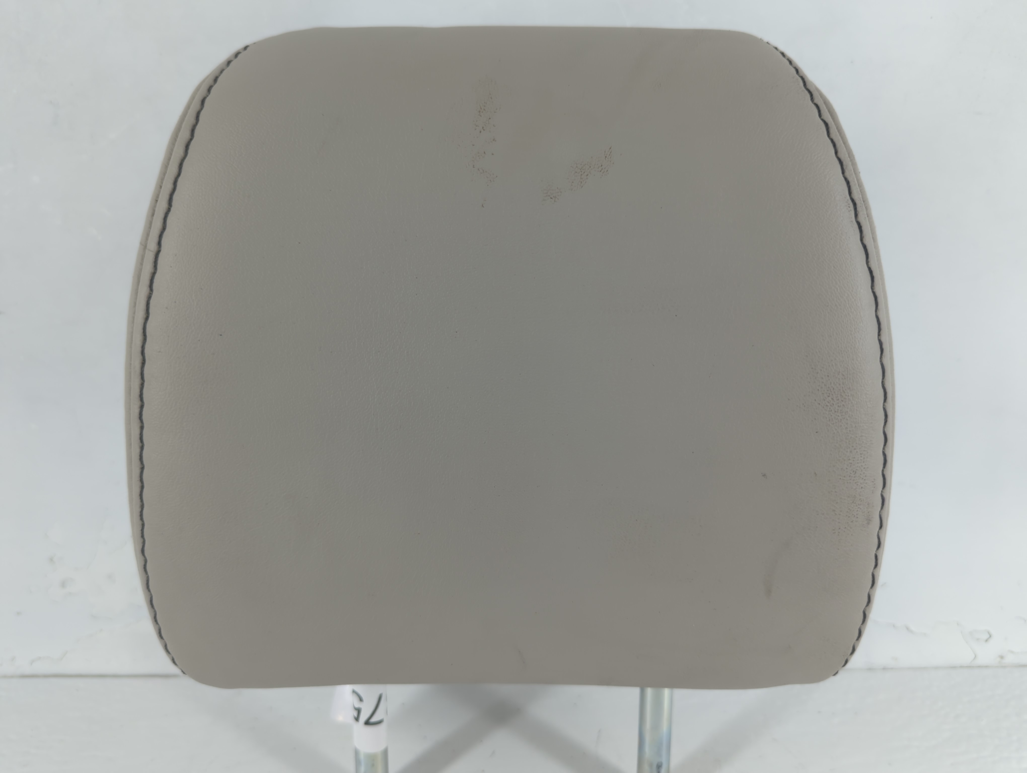 Picture of 2010-2012 Ford Taurus Headrest Head Rest Rear Seat Gray 1078752