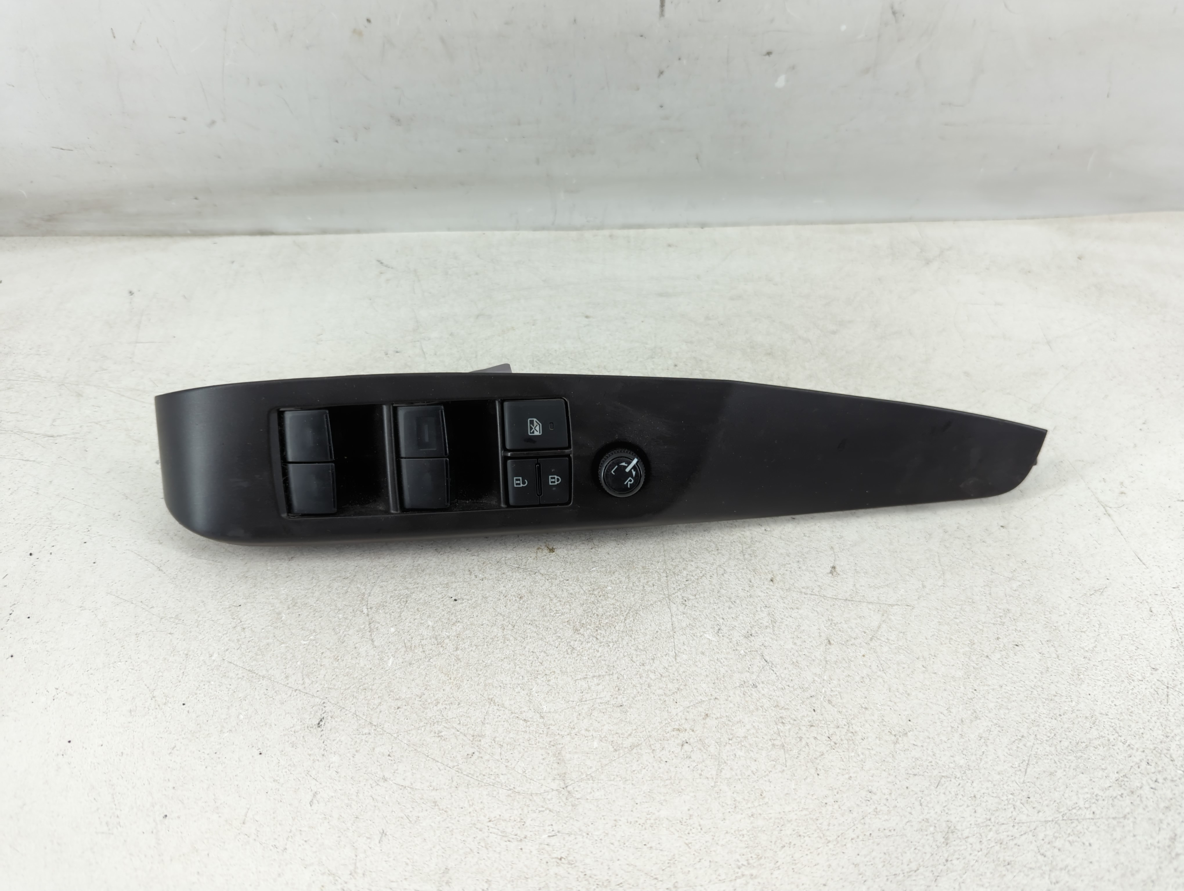 2018-2022 Toyota Camry Driver Left Door Master Power Window Switch 1078760 - Oemusedautoparts1.com