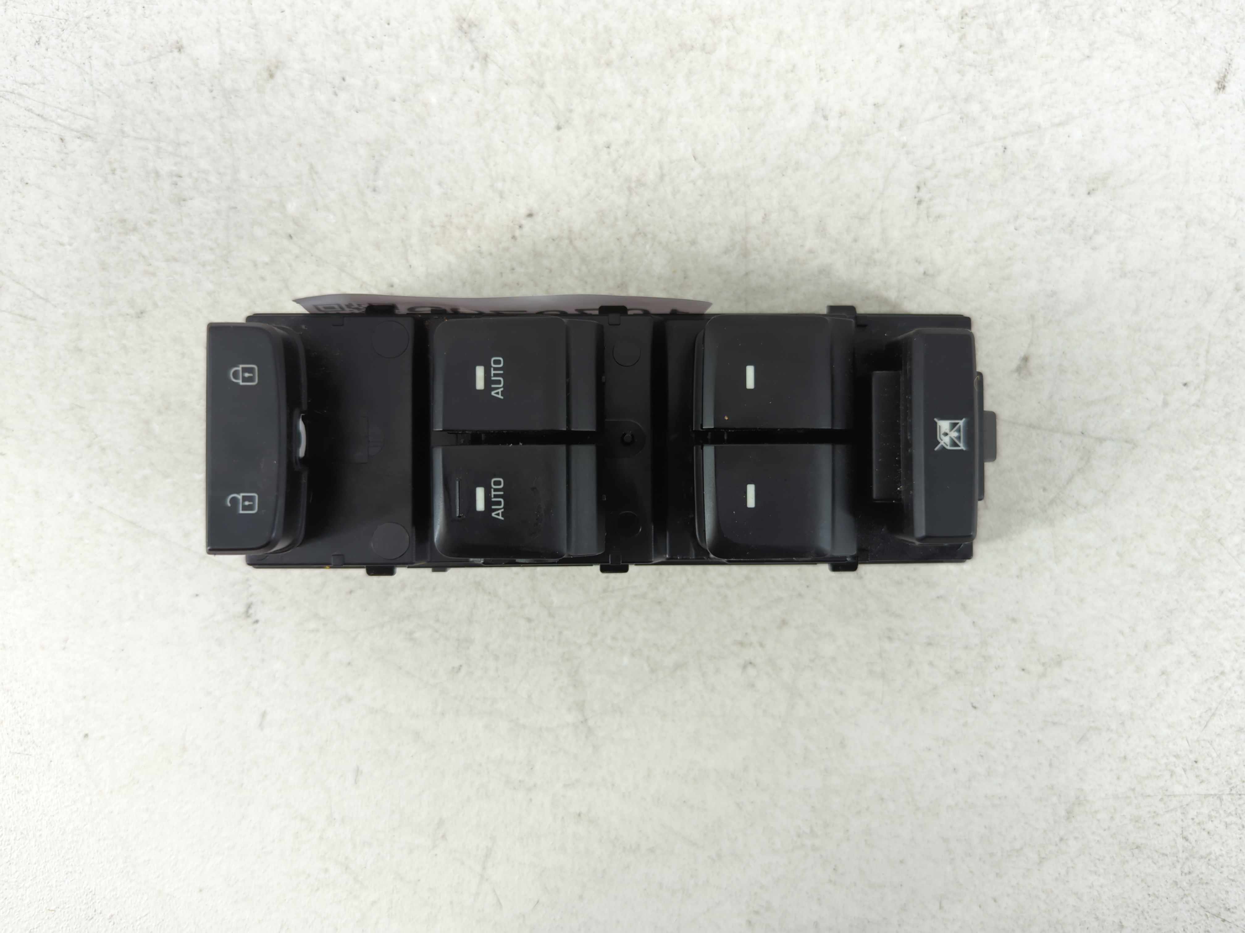 2015-2019 Hyundai Sonata Driver Left Door Master Power Window Switch 1078792 - Oemusedautoparts1.com