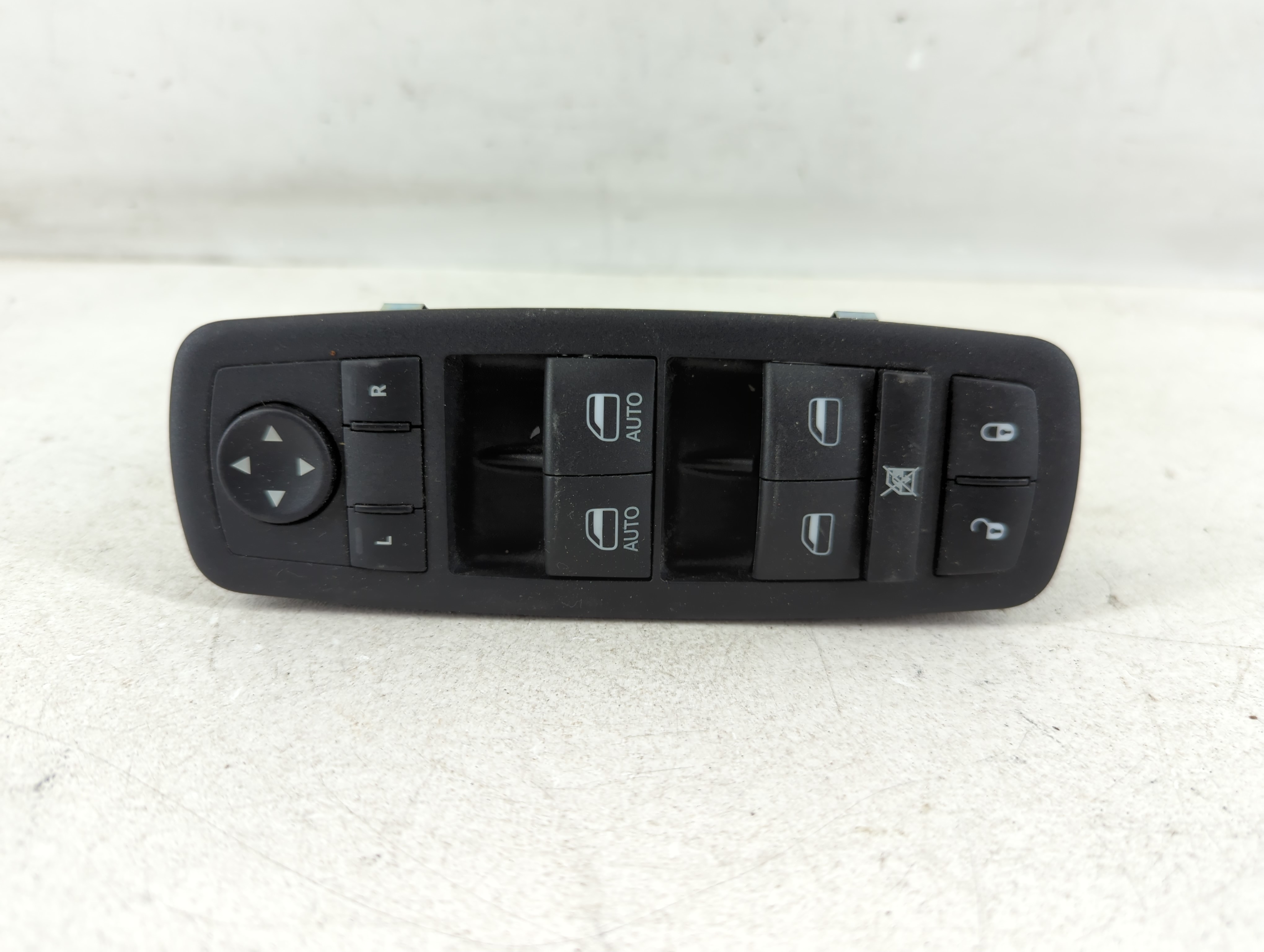 Dodge Ram 1500 Driver Left Door Master Power Window Switch P56046823ae 1078819 - Oemusedautoparts1.com