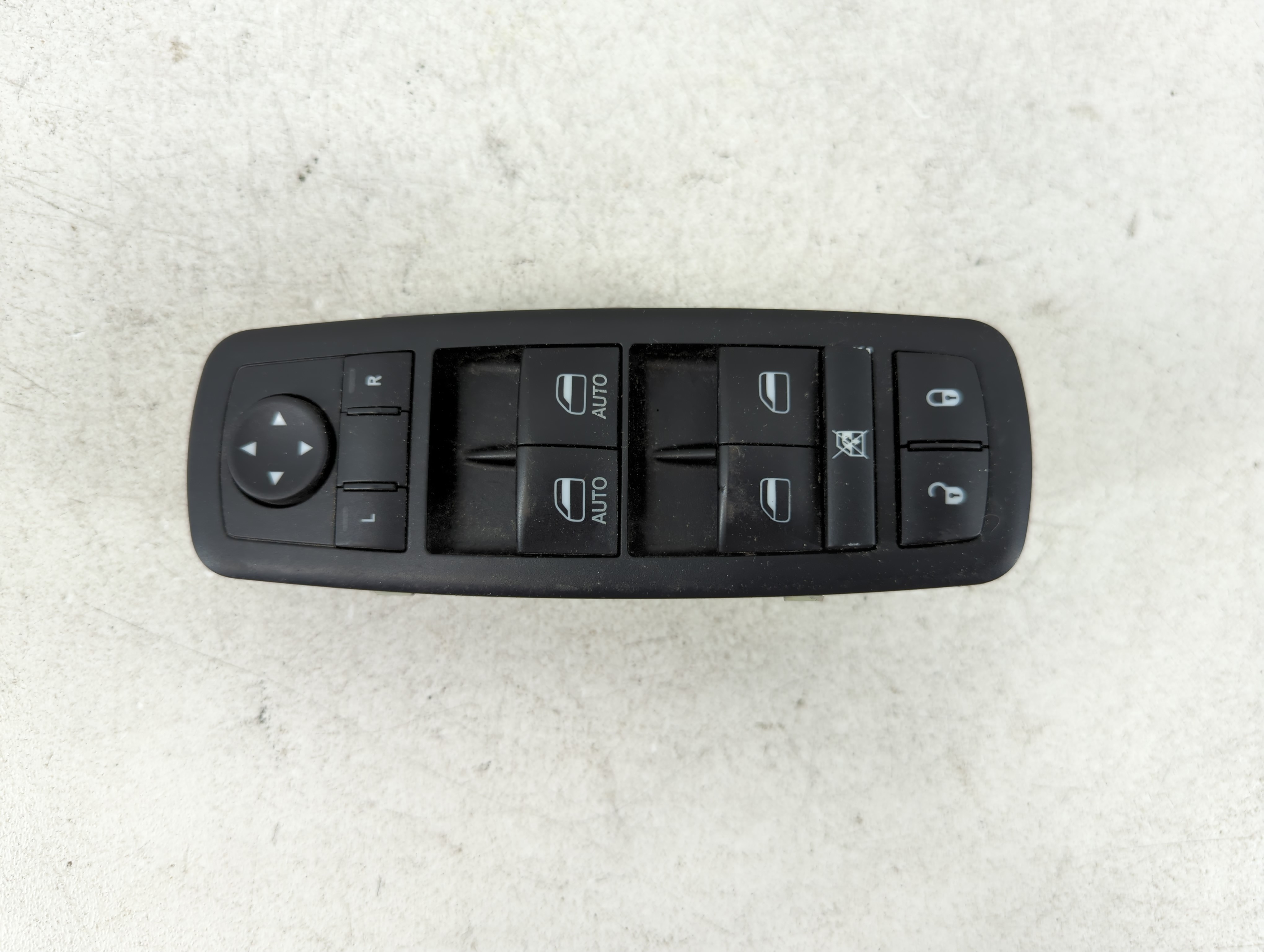 2014 Jeep Grand Cherokee Driver Left Door Master Power Window Switch 1078848 - Oemusedautoparts1.com