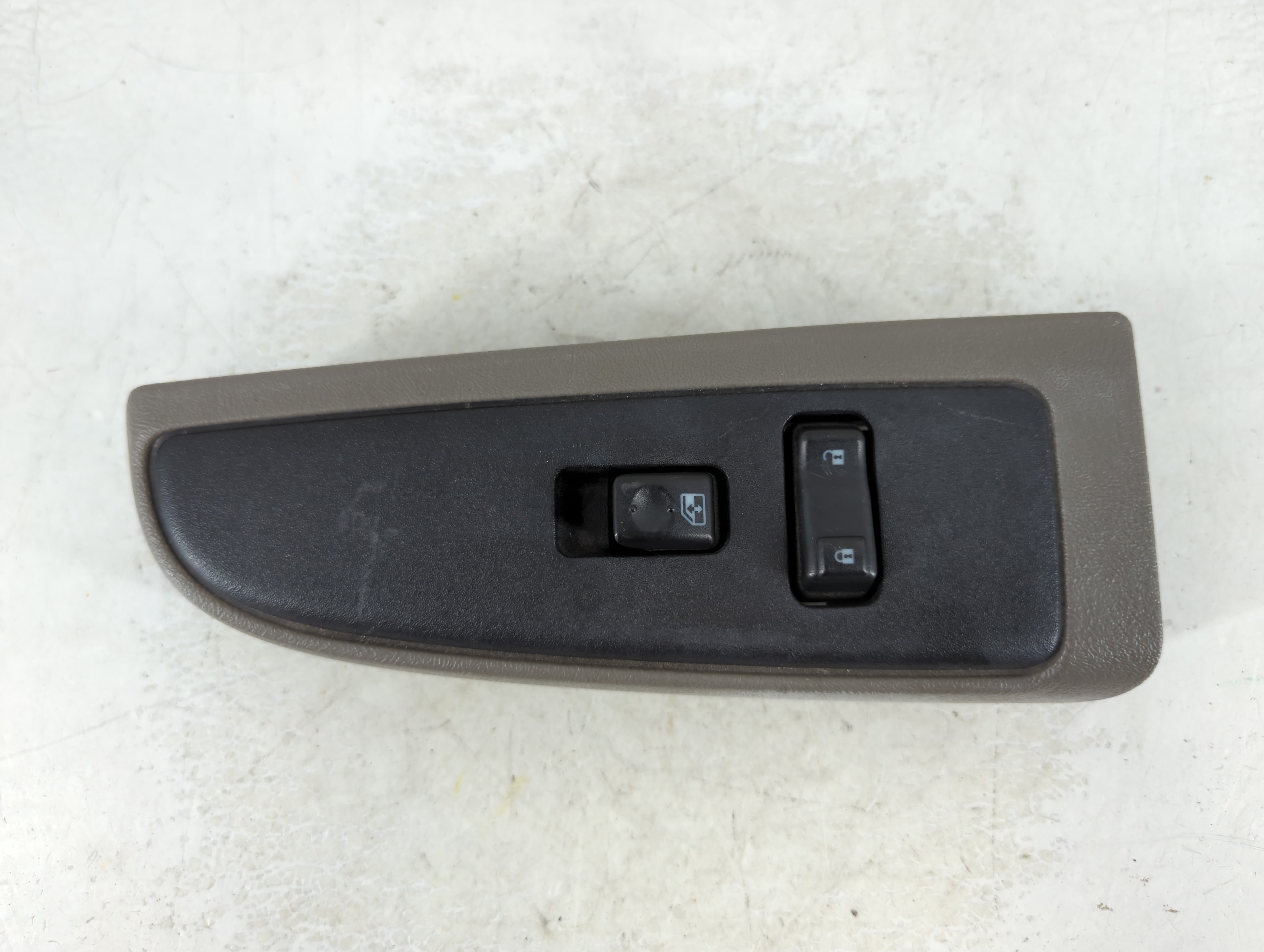 2003-2006 Cadillac Escalade Driver Left Door Master Power Window Switch 1078855 - Oemusedautoparts1.com
