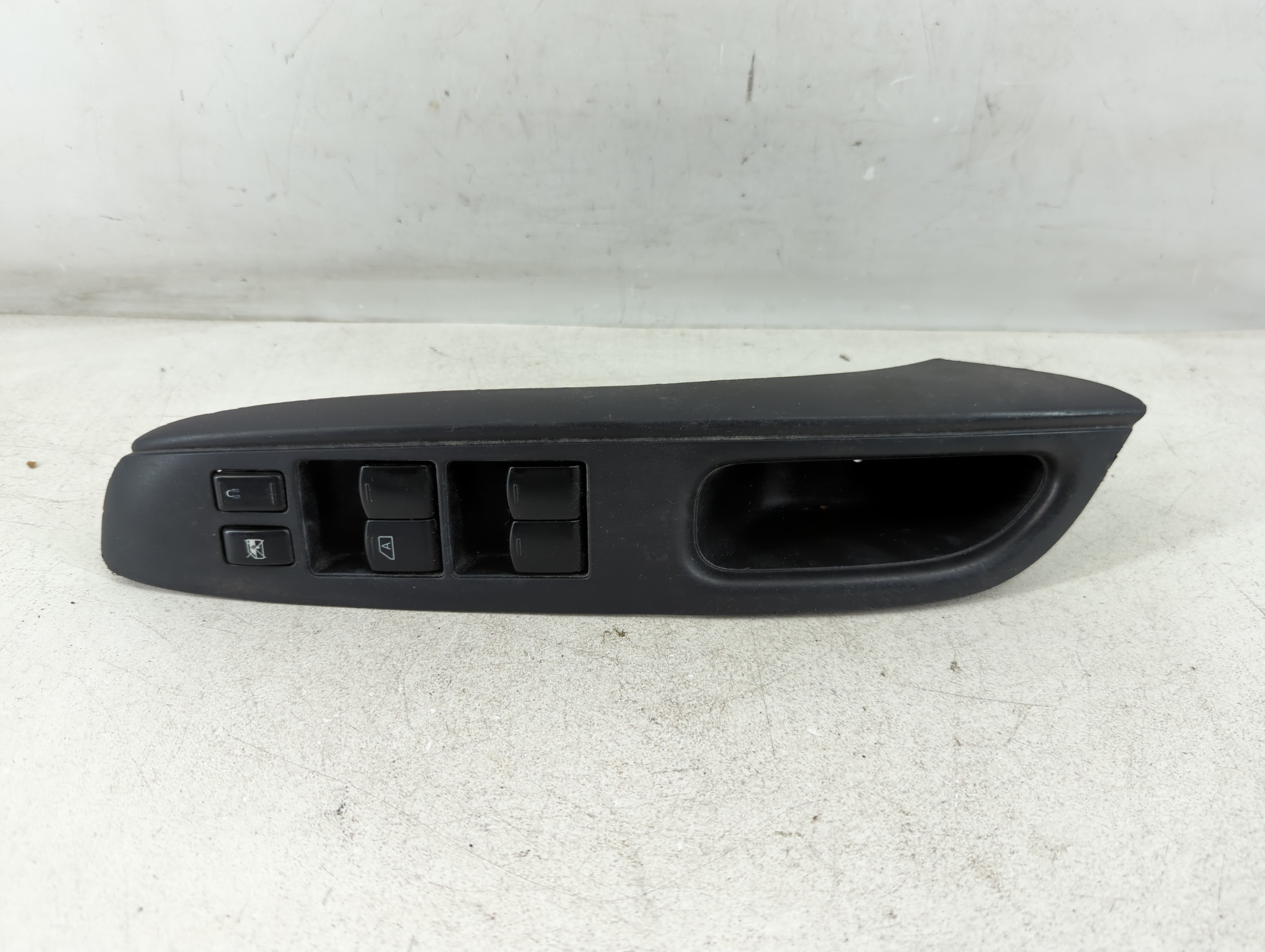 2012-2019 Nissan Versa Driver Left Door Master Power Window Switch 1078877 - Oemusedautoparts1.com