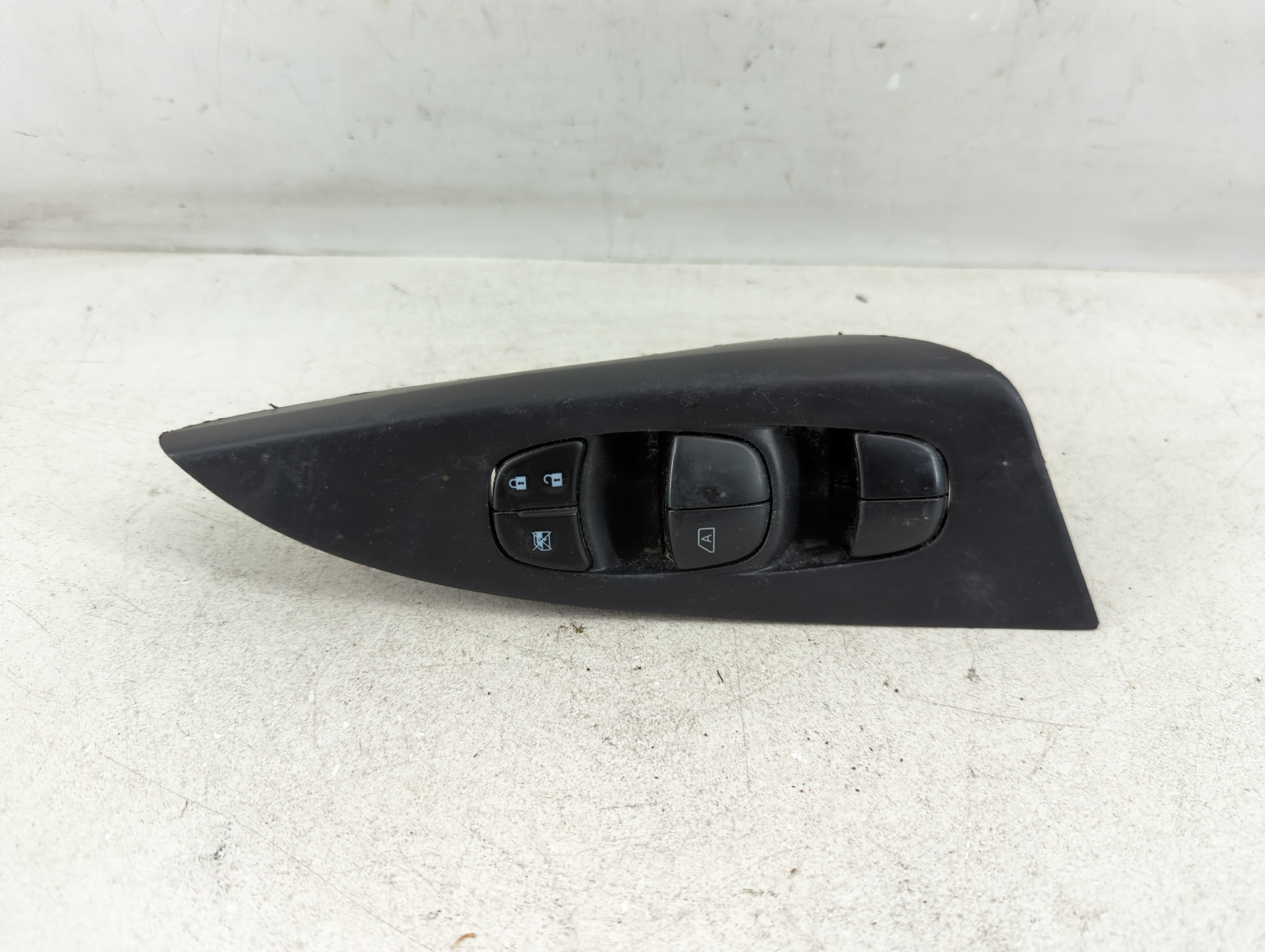 2013-2019 Nissan Sentra Driver Left Door Master Power Window Switch 1078881 - Oemusedautoparts1.com