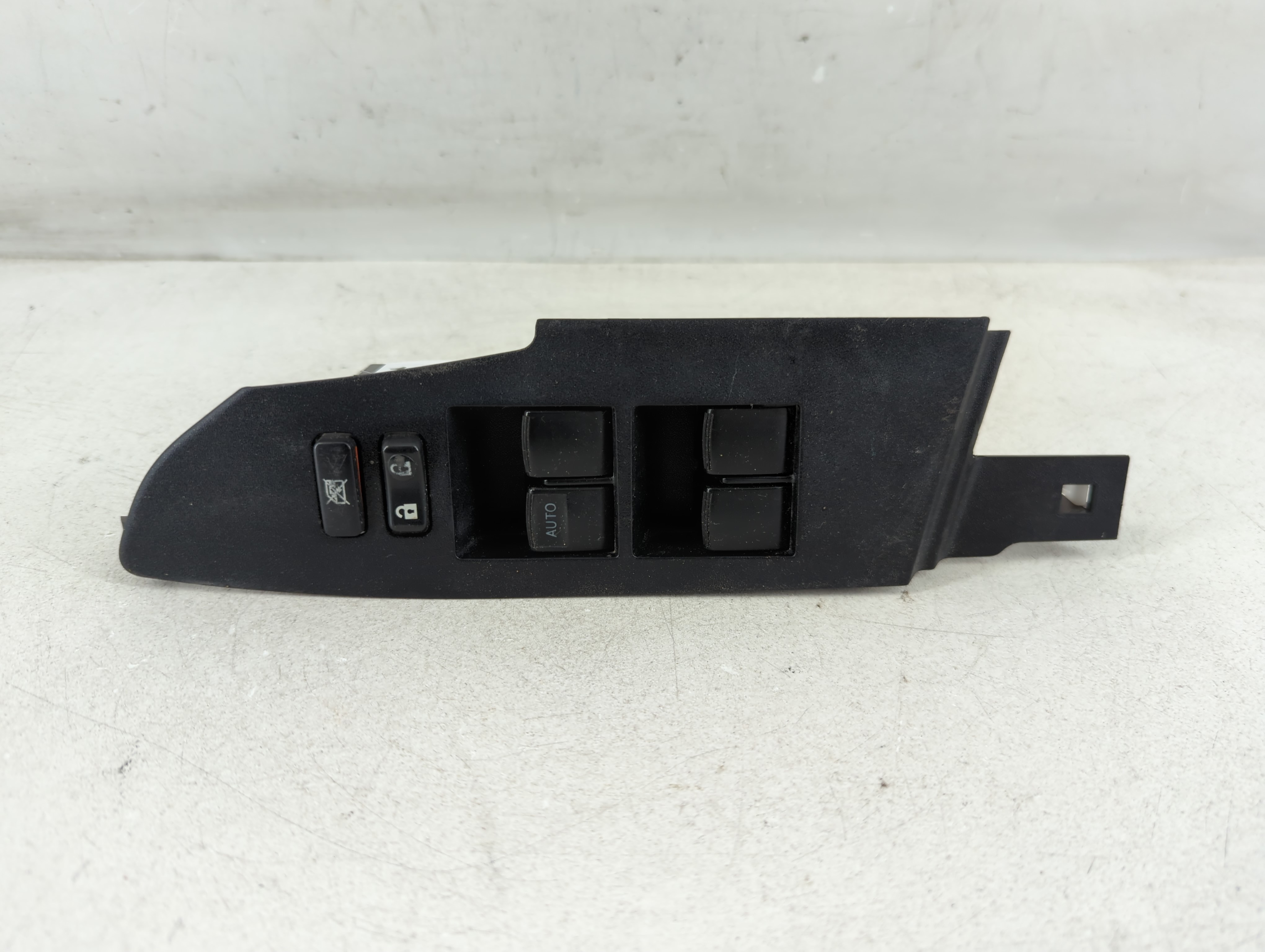 2014-2019 Toyota Corolla Driver Left Door Master Power Window Switch 1078893 - Oemusedautoparts1.com