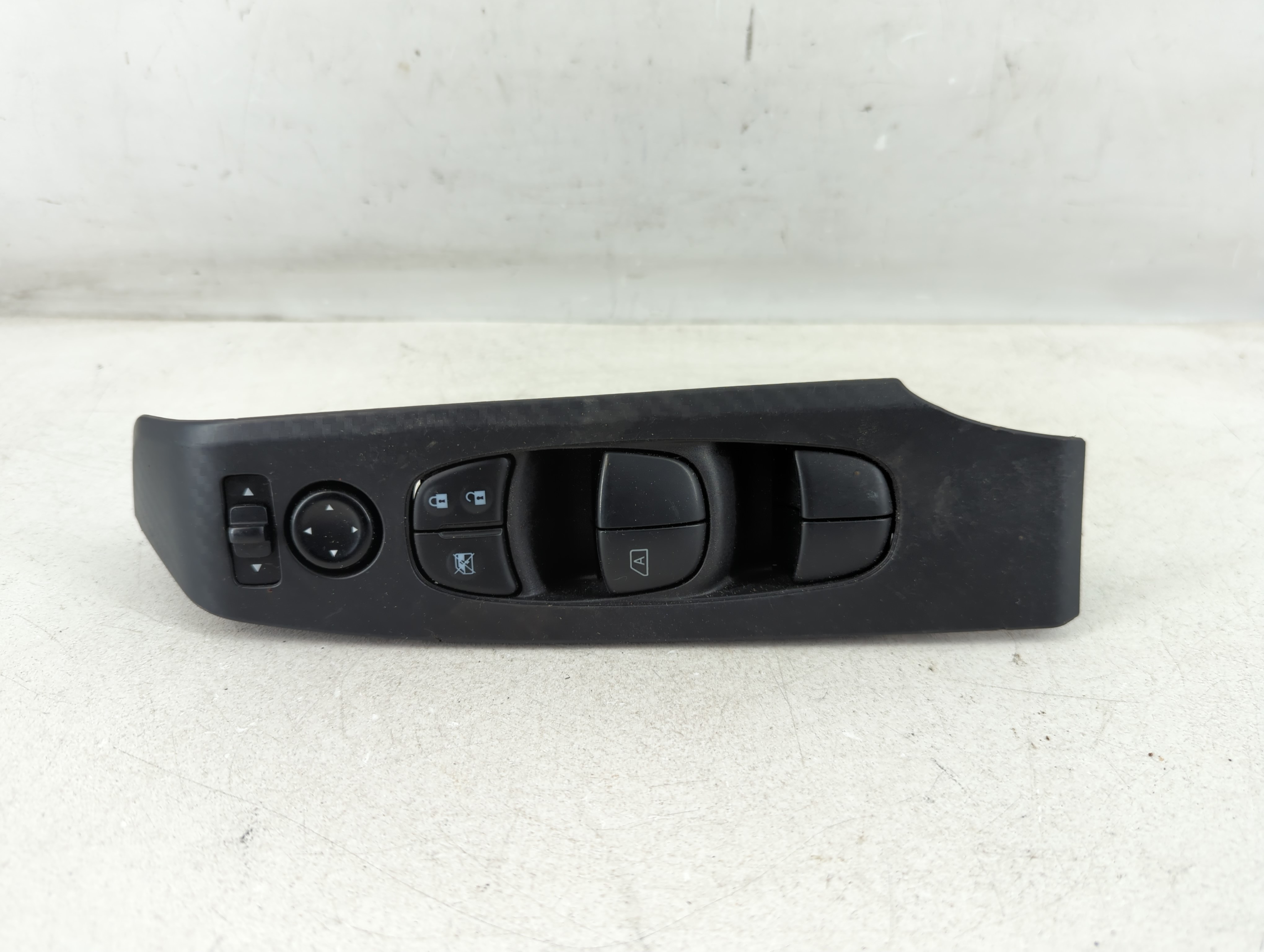 2019-2022 Nissan Altima Driver Left Door Master Power Window Switch 1078908 - Oemusedautoparts1.com