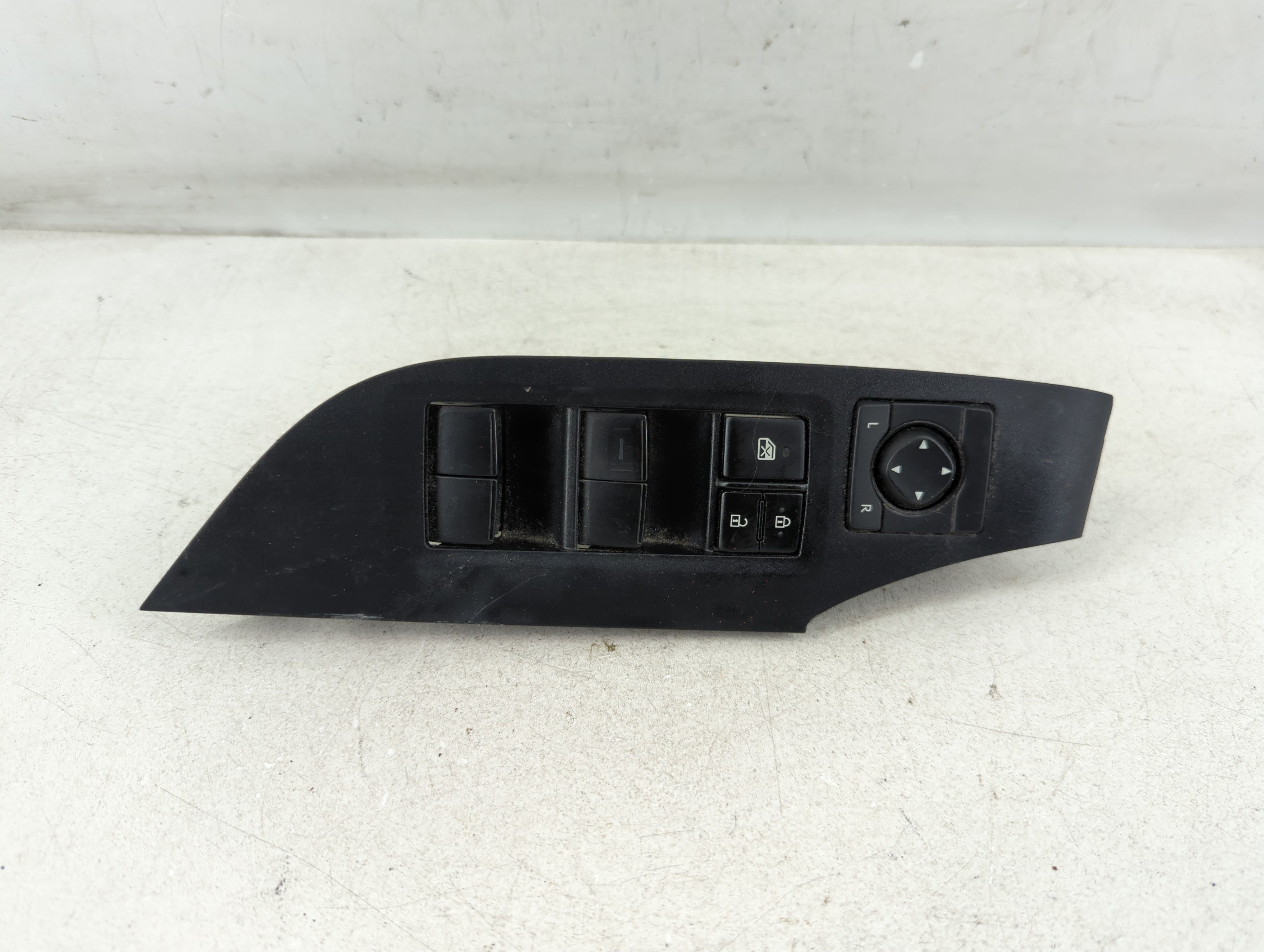 Toyota Rav4 Driver Left Door Master Power Window Switch 84040-0r040 1078914 - Oemusedautoparts1.com
