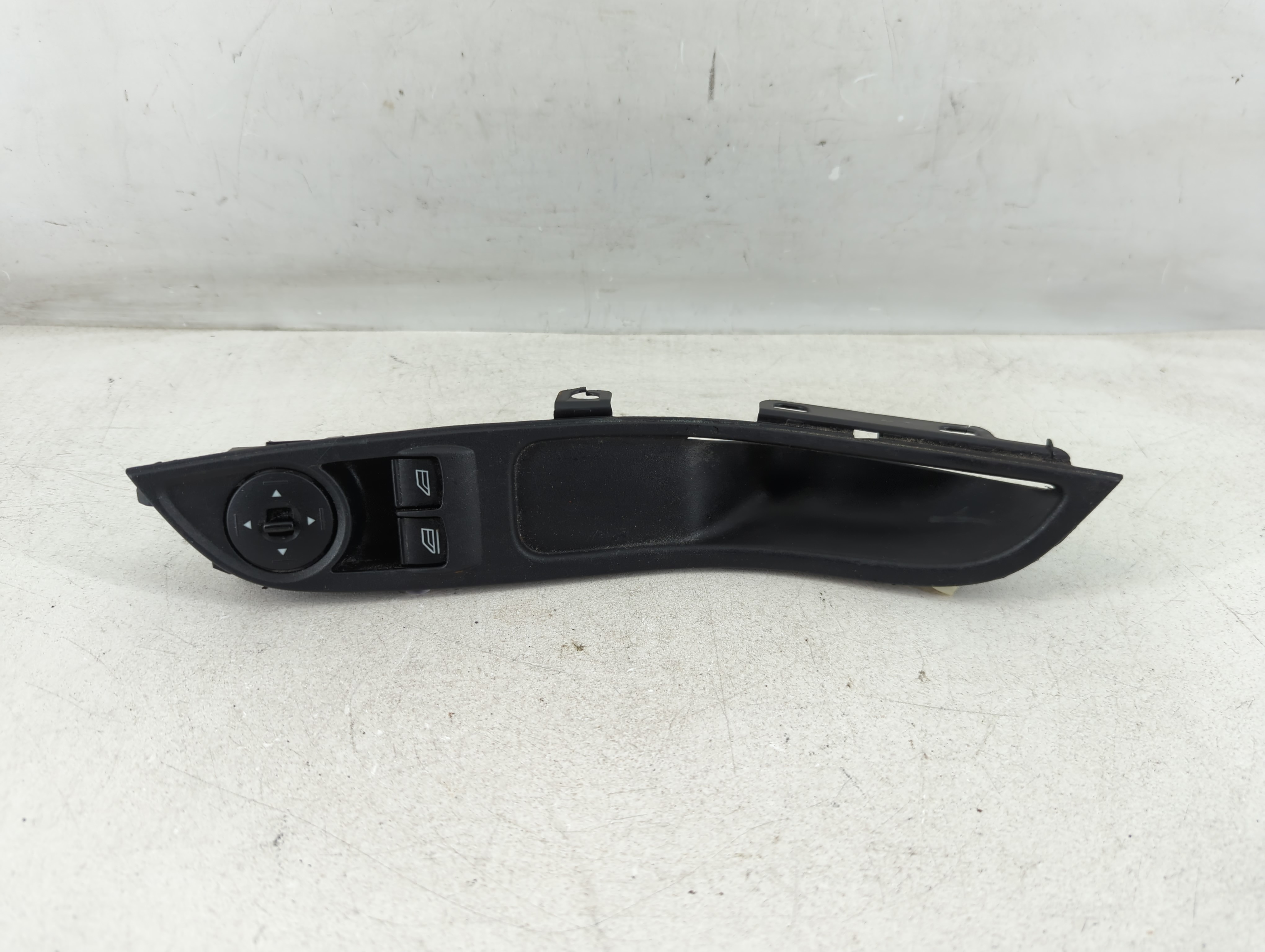2012-2018 Ford Focus Driver Left Door Master Power Window Switch 1078916 - Oemusedautoparts1.com