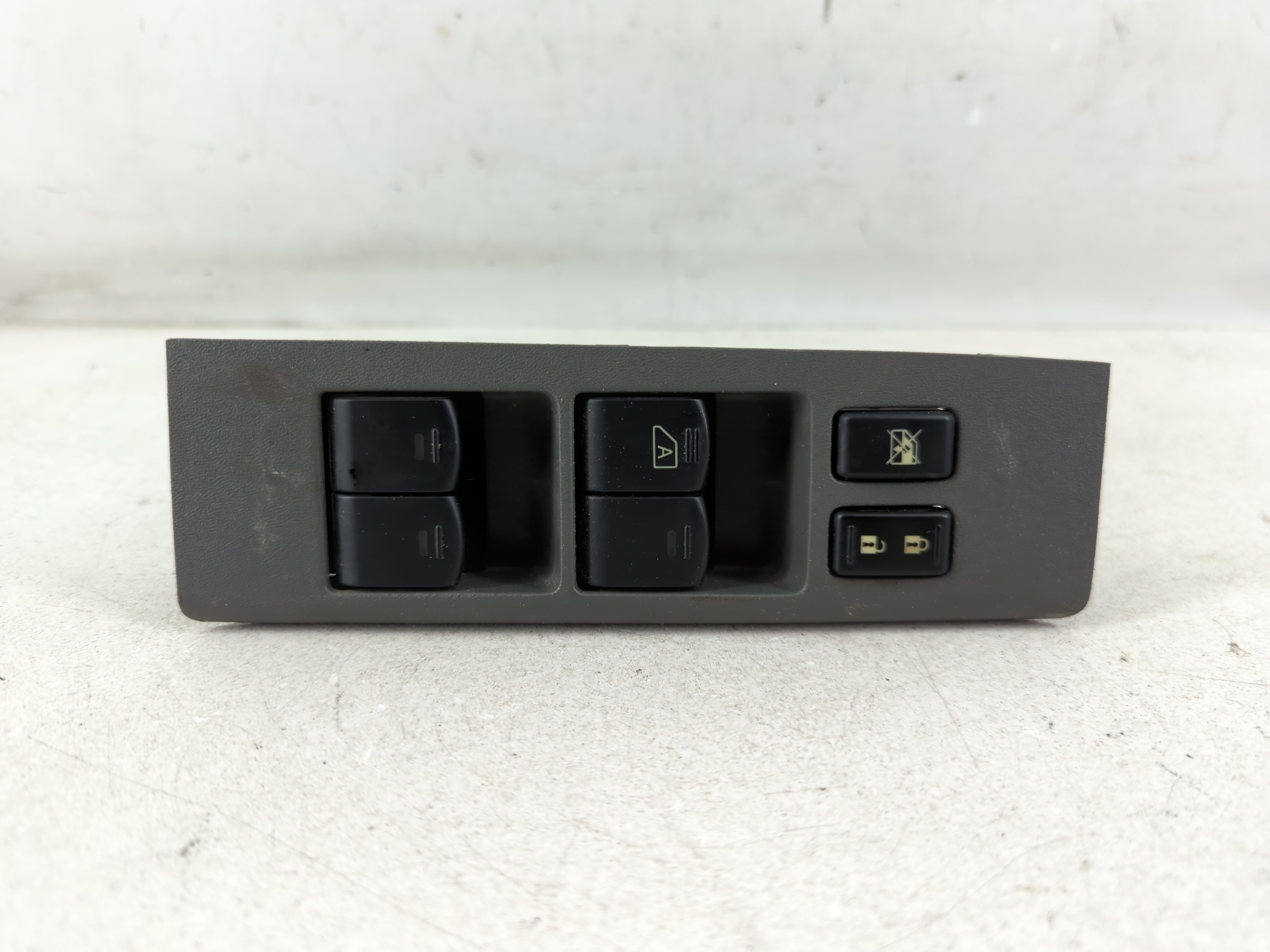 2007-2021 Nissan Frontier Driver Left Door Master Power Window Switch 1078926 - Oemusedautoparts1.com