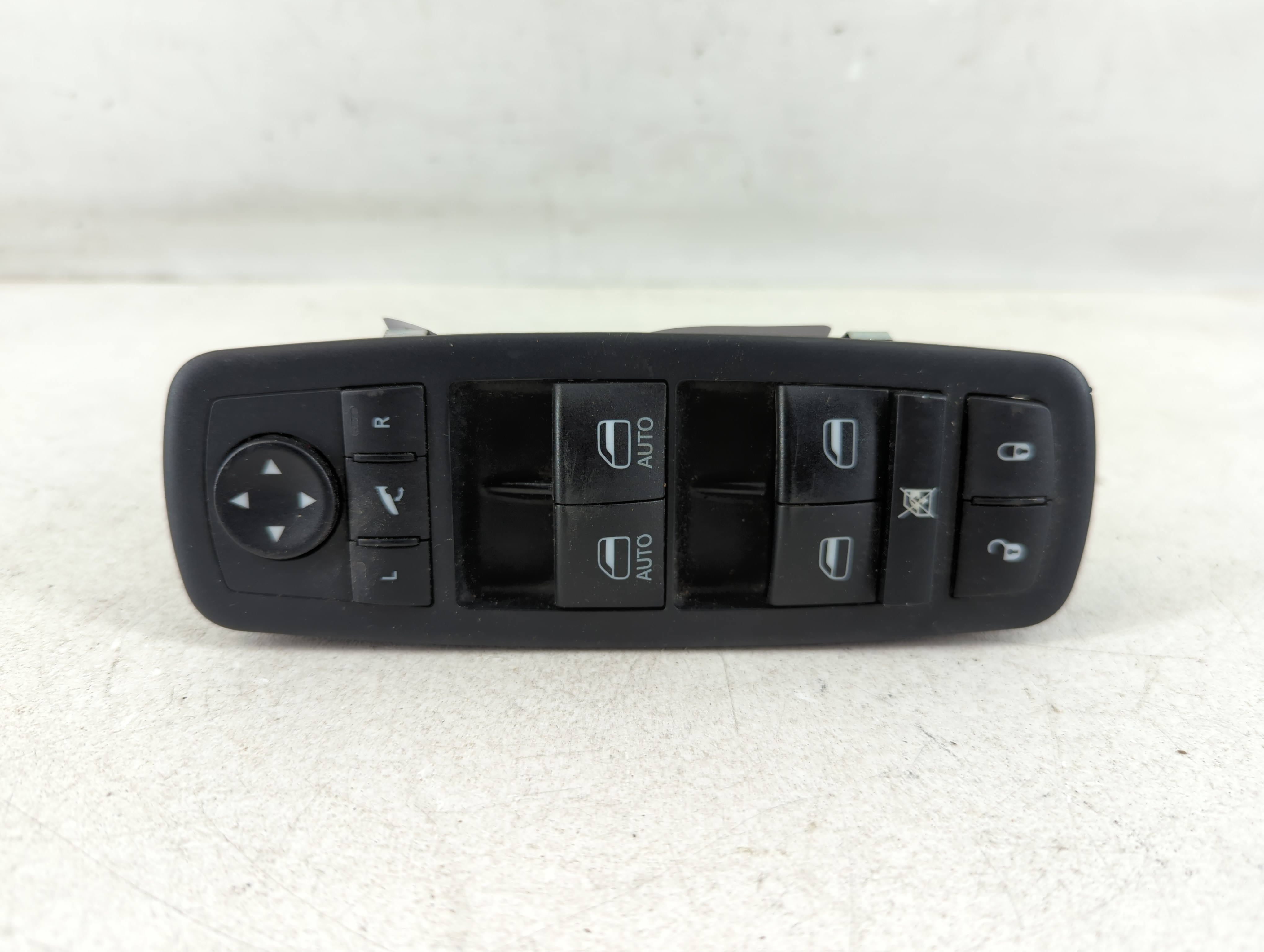 Picture of Dodge Ram 1500 Driver Left Door Master Power Window Switch 68262252ac 1078940
