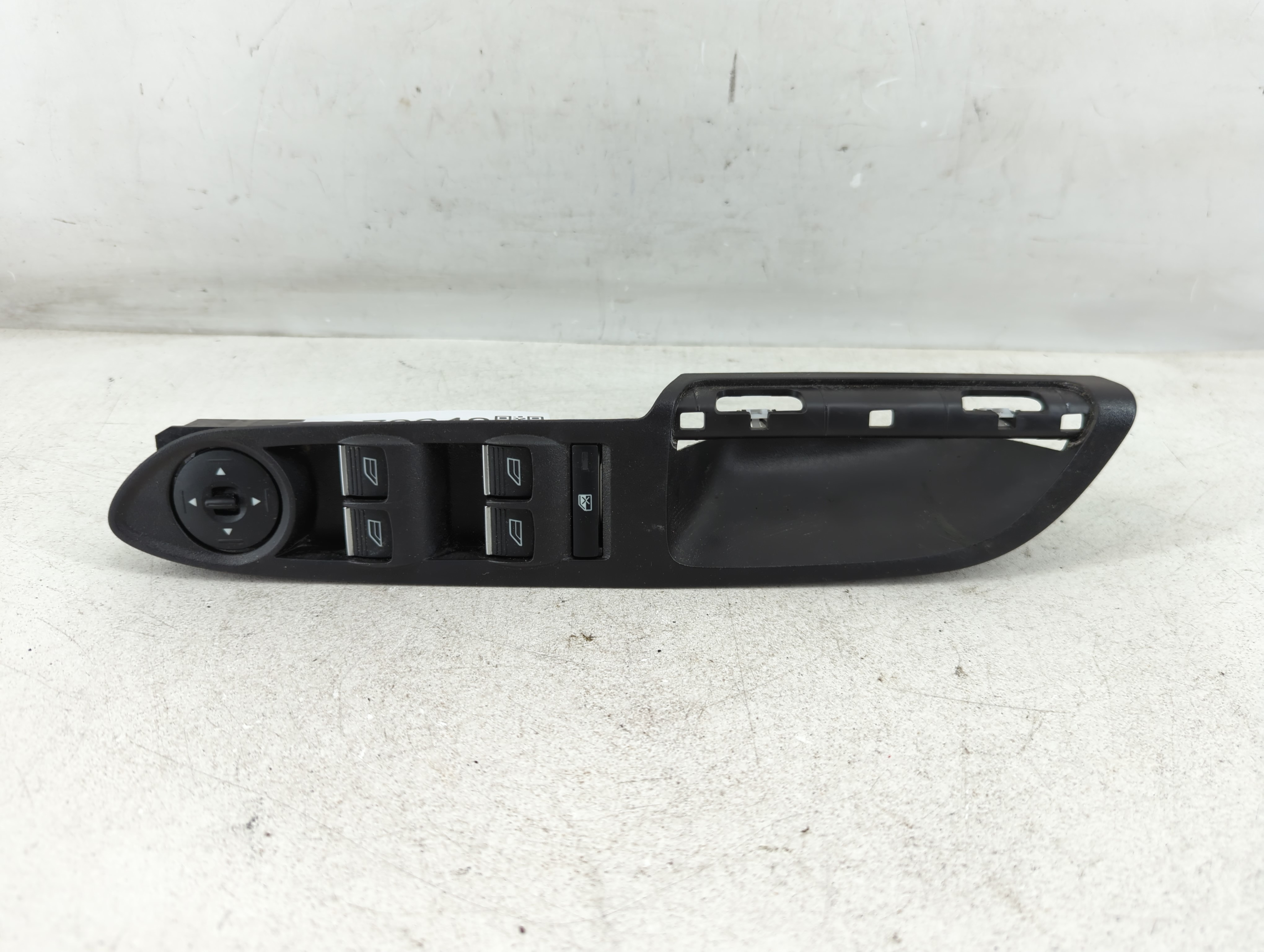 2017-2019 Ford Escape Driver Left Door Master Power Window Switch 1078948 - Oemusedautoparts1.com