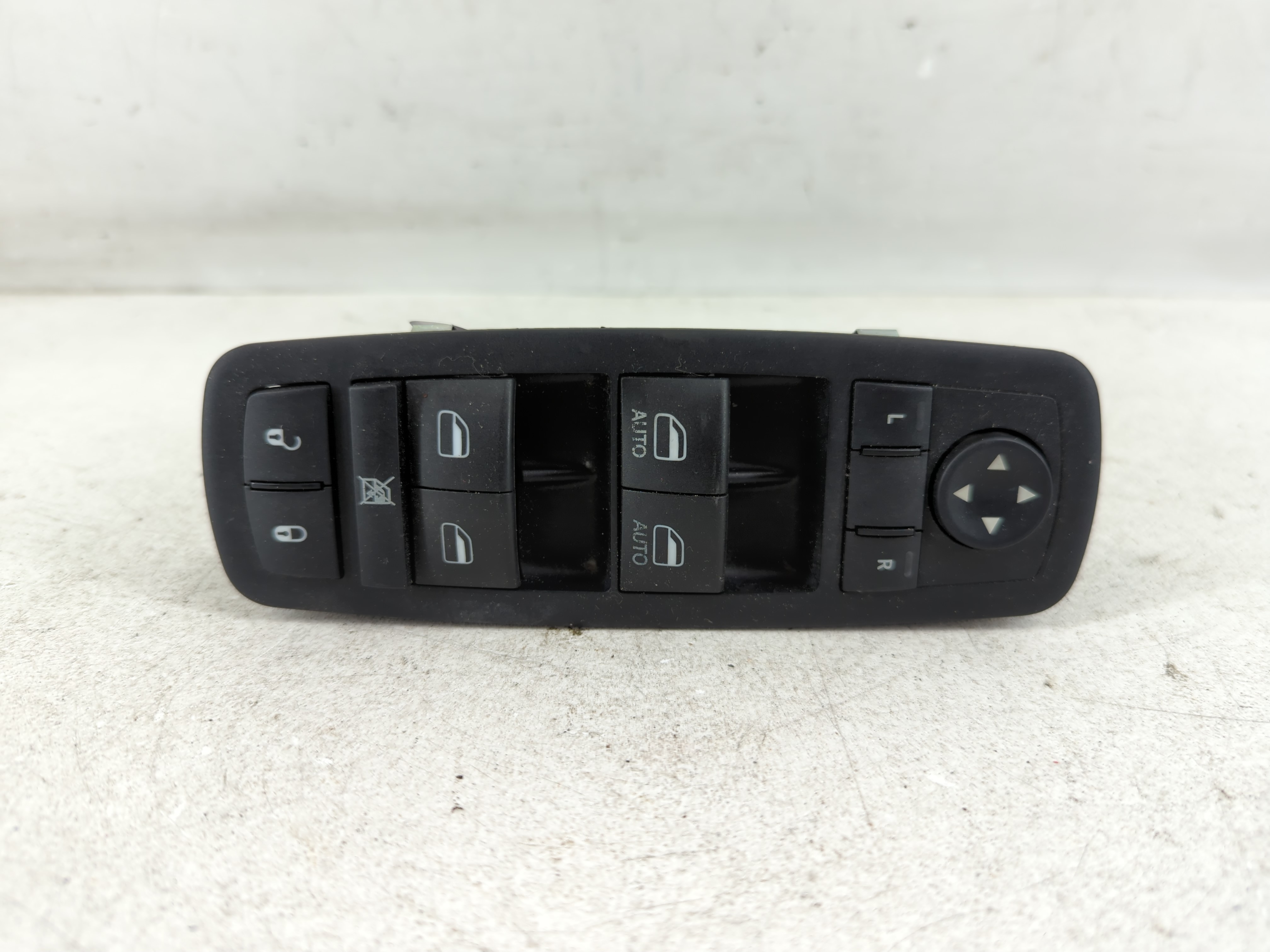 Picture of 2015-2017 Chrysler 200 Driver Left Door Master Power Window Switch 1078966