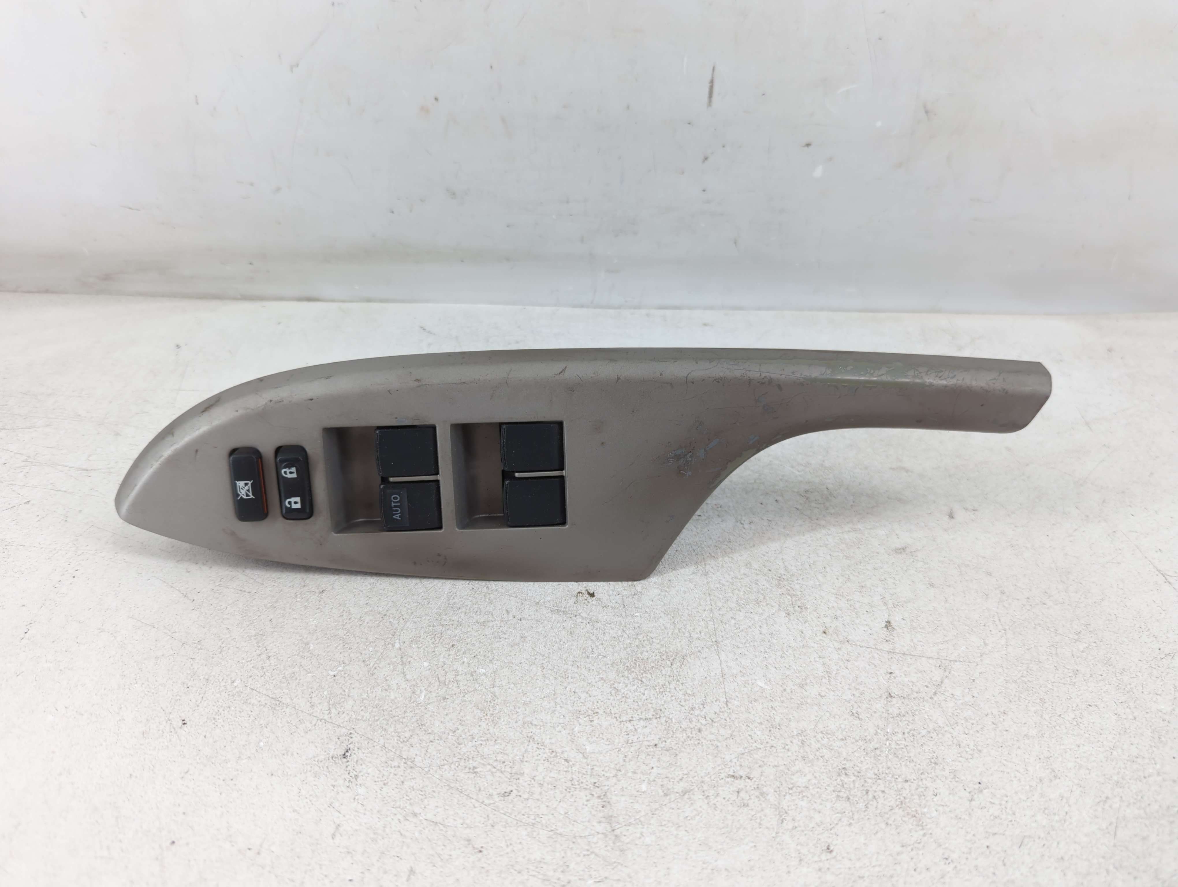 2009-2013 Toyota Corolla Driver Left Door Master Power Window Switch 1078980 - Oemusedautoparts1.com