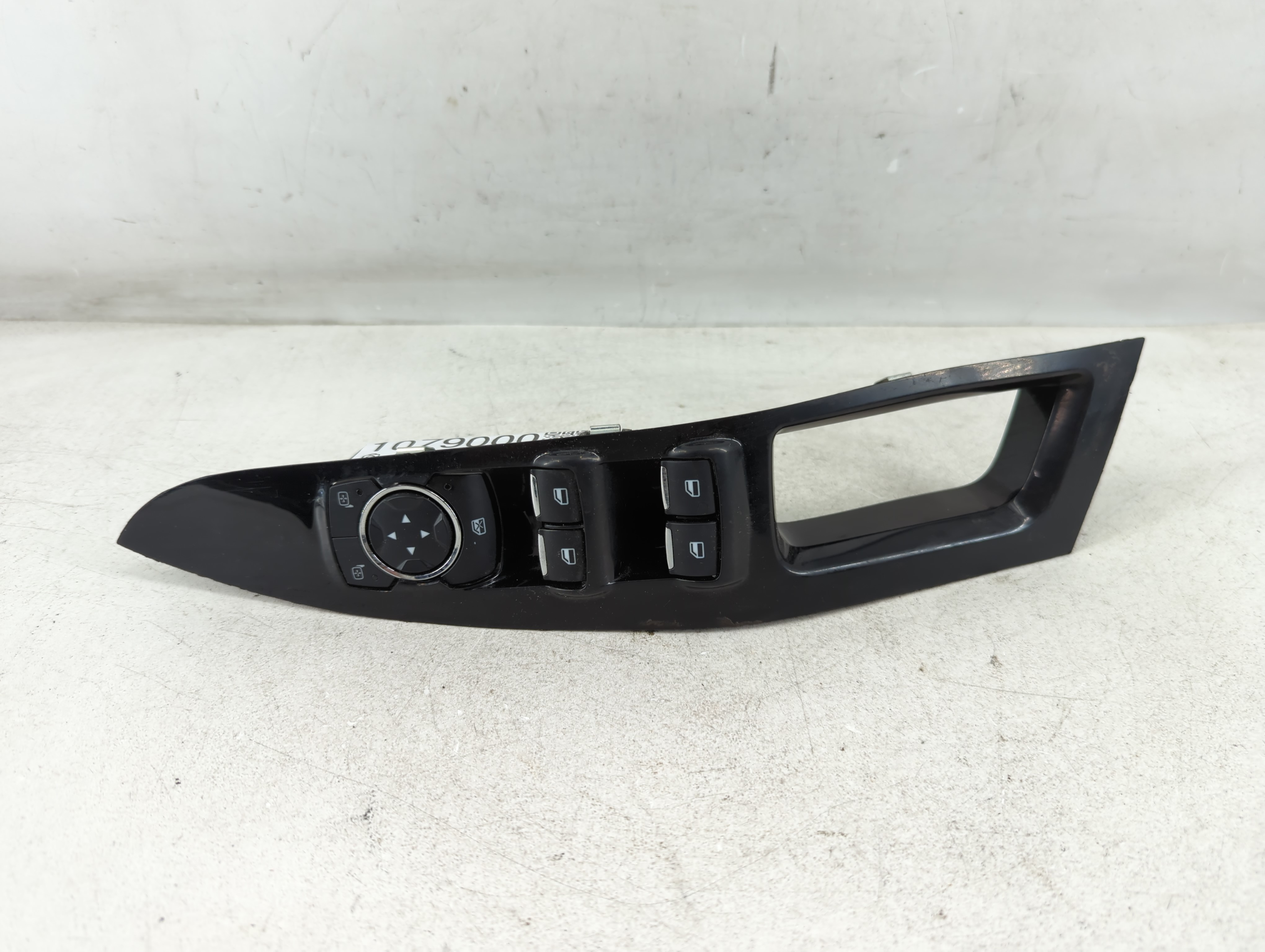 Picture of 2013-2020 Ford Fusion Driver Left Door Master Power Window Switch 1079000