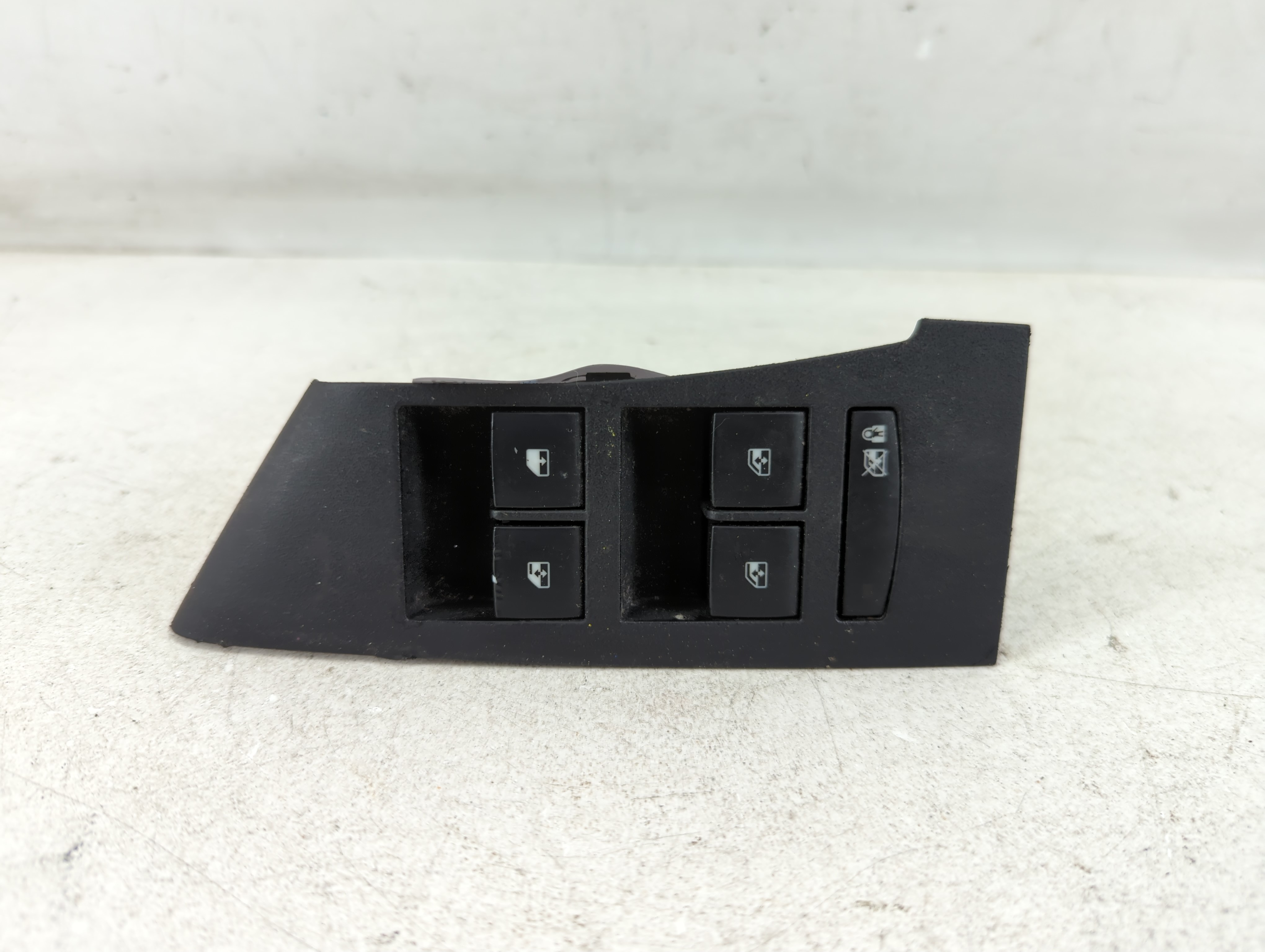 2012-2014 Buick Verano Driver Left Door Master Power Window Switch 1079007 - Oemusedautoparts1.com