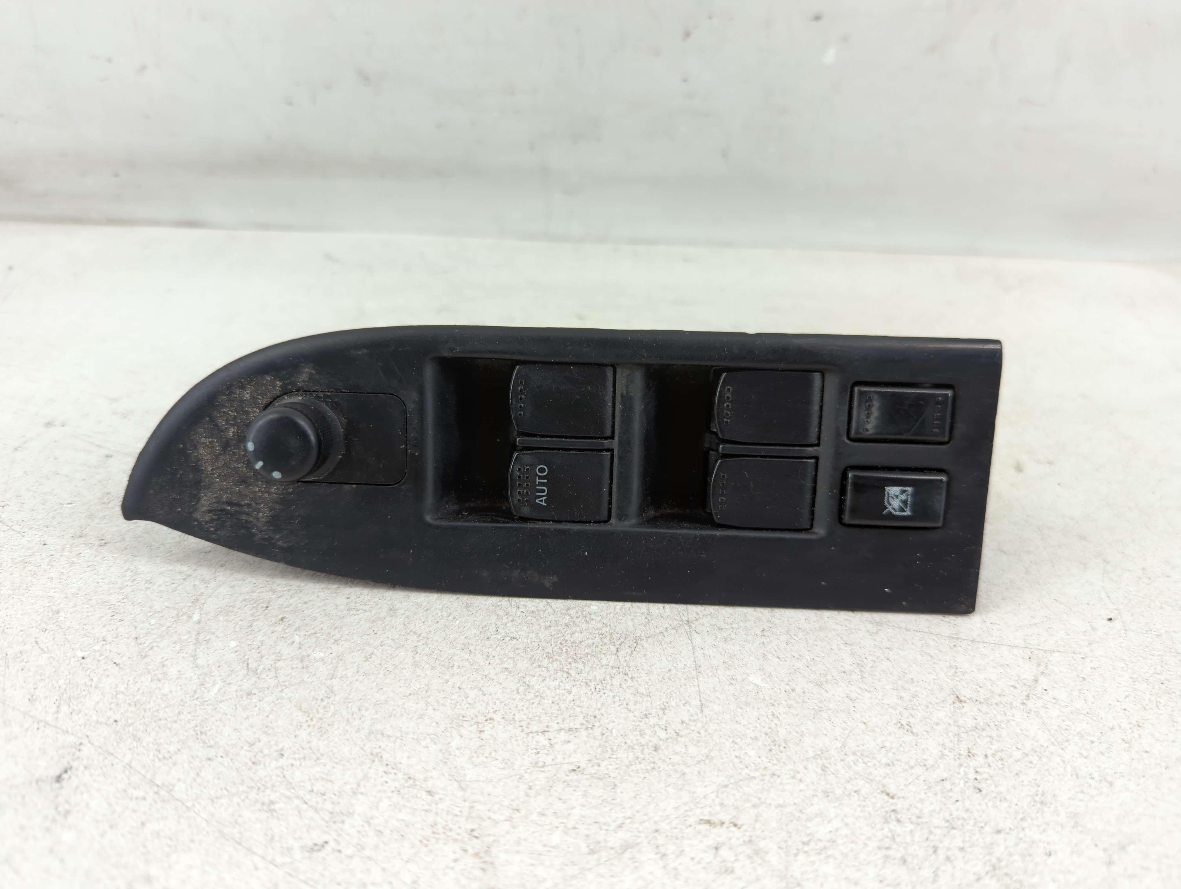 Suzuki Vitara Driver Left Door Master Power Window Switch 64j20 2347t 1079008 - Oemusedautoparts1.com
