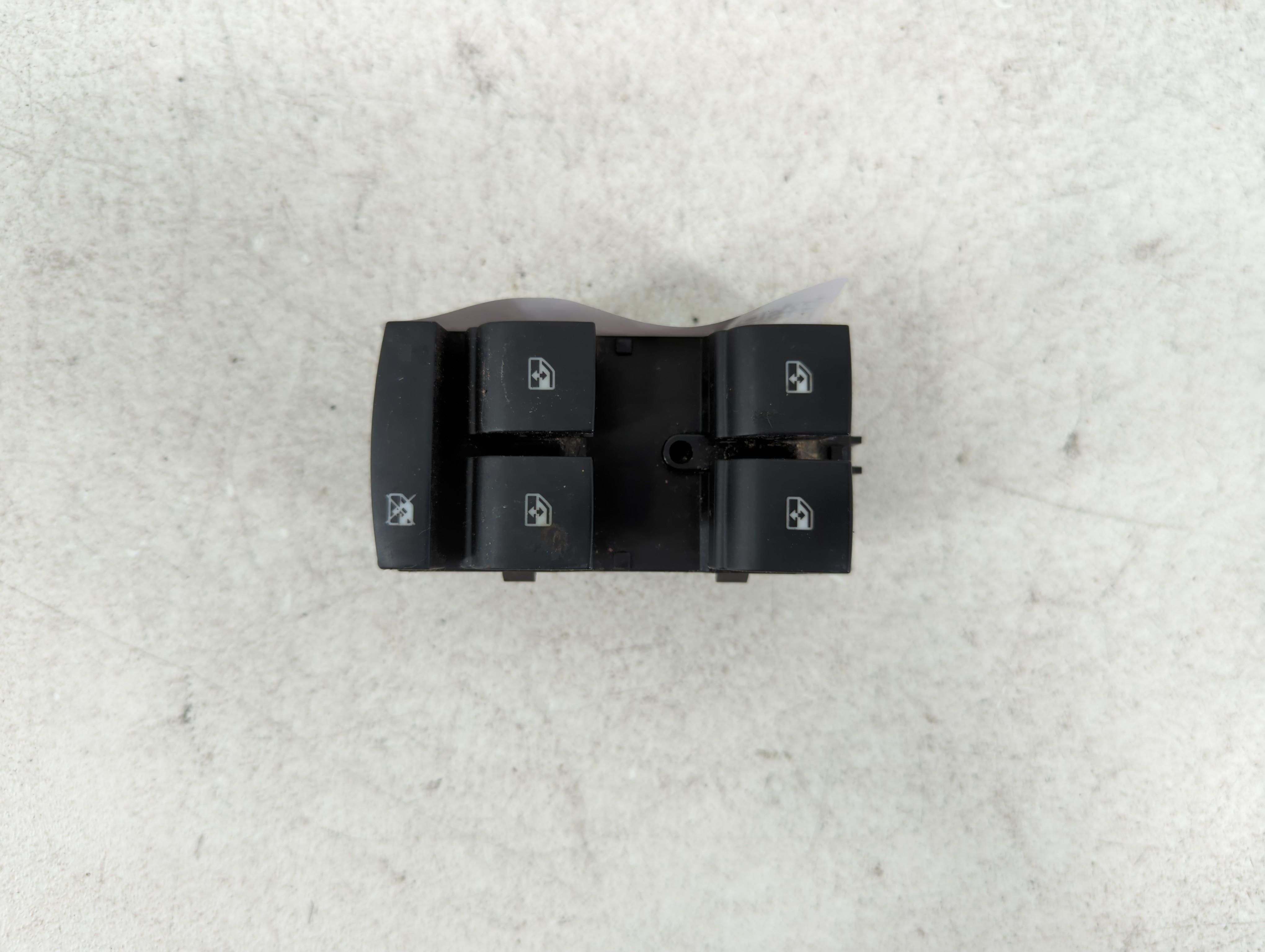 2014-2016 Chevrolet Malibu Driver Left Door Master Power Window Switch 1079026 - Oemusedautoparts1.com