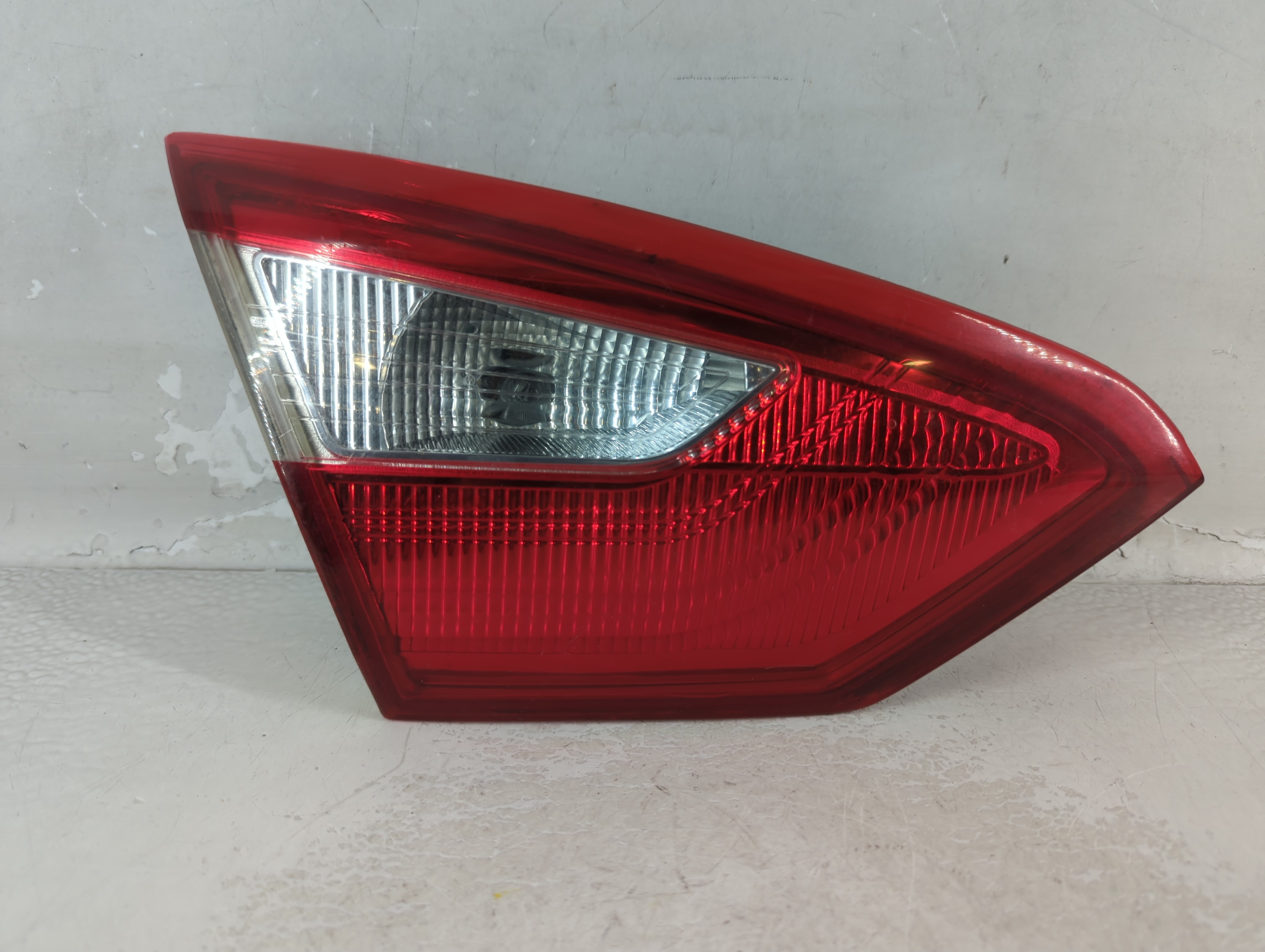 2012-2014 Ford Focus Driver Left Side Tail Light Taillight Oem 1079033 - Oemusedautoparts1.com