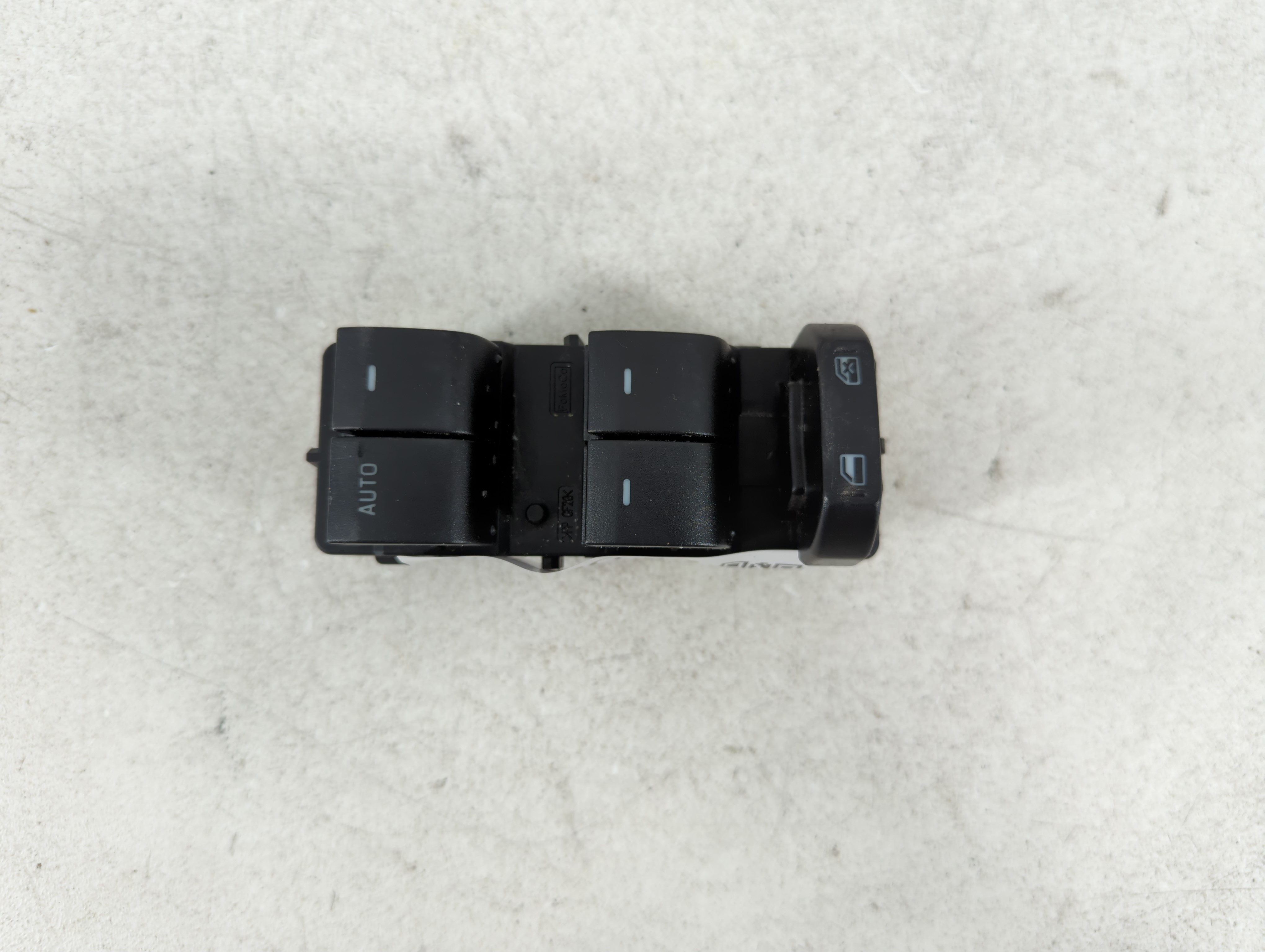 2010-2012 Ford Fusion Driver Left Door Master Power Window Switch 1079041 - Oemusedautoparts1.com