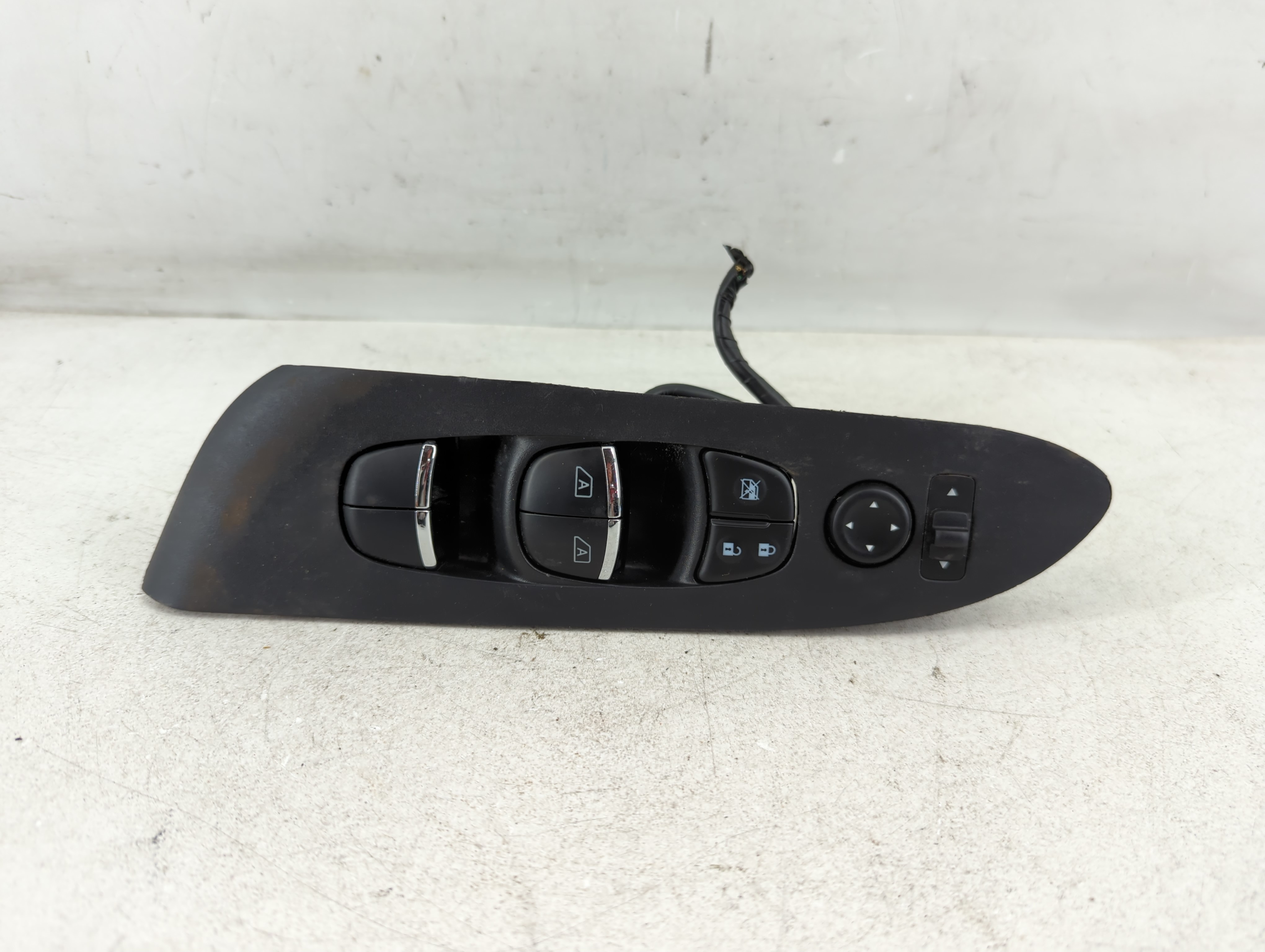 2015-2022 Nissan Murano Driver Left Door Master Power Window Switch 1079057 - Oemusedautoparts1.com