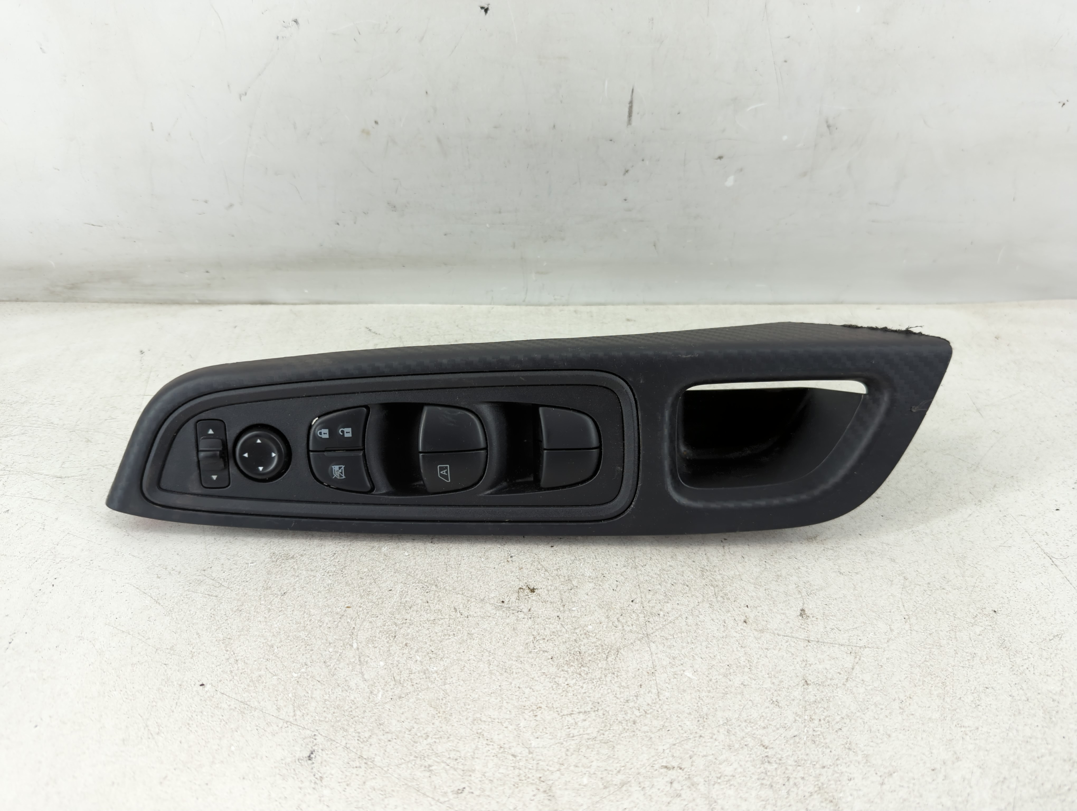 2020-2022 Nissan Versa Driver Left Door Master Power Window Switch 1079058 - Oemusedautoparts1.com