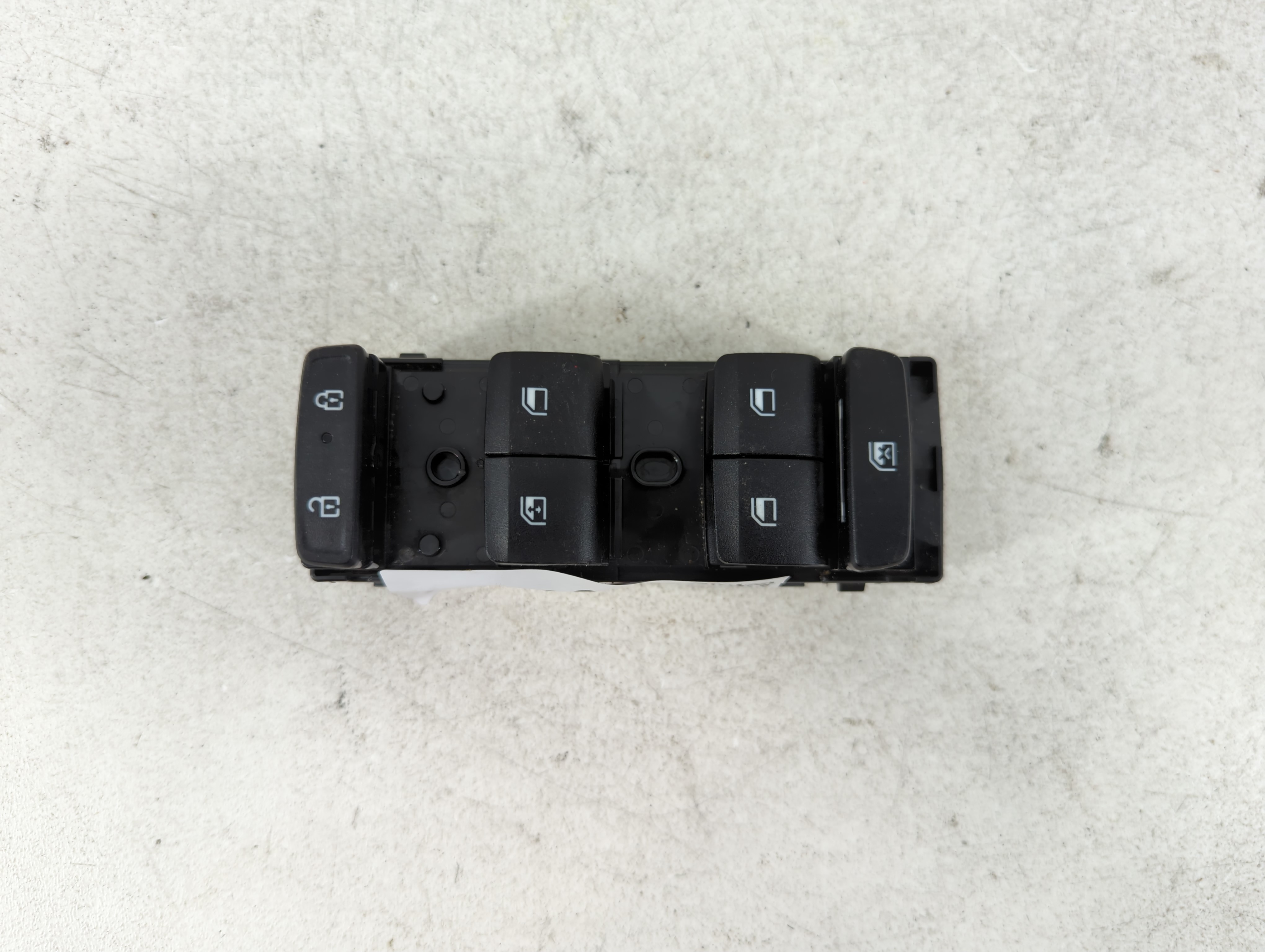 2021-2022 Hyundai Elantra Driver Left Door Master Power Window Switch 1079059 - Oemusedautoparts1.com