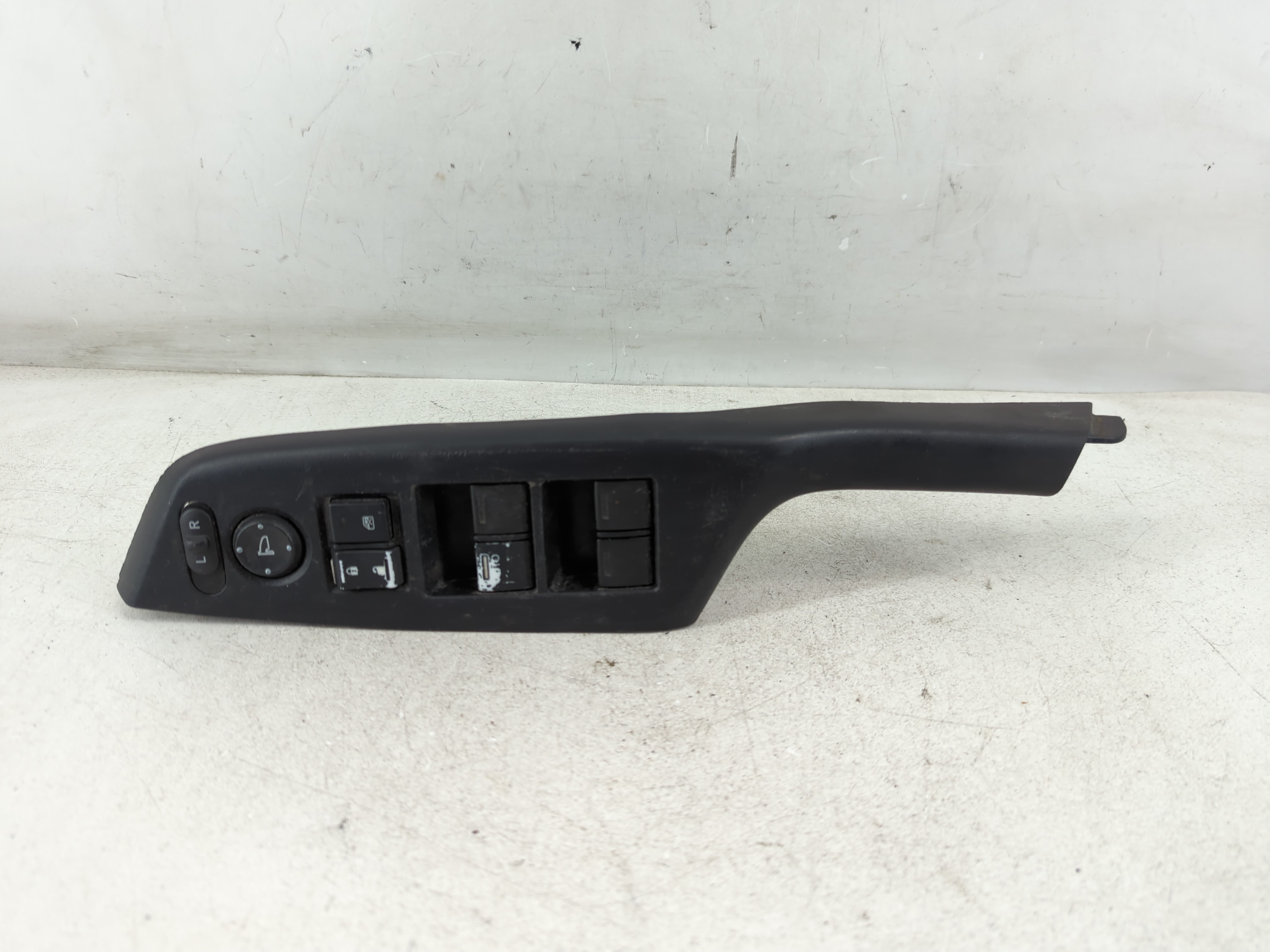 2014-2015 Honda Civic Driver Left Door Master Power Window Switch M57829 1079072 - Oemusedautoparts1.com